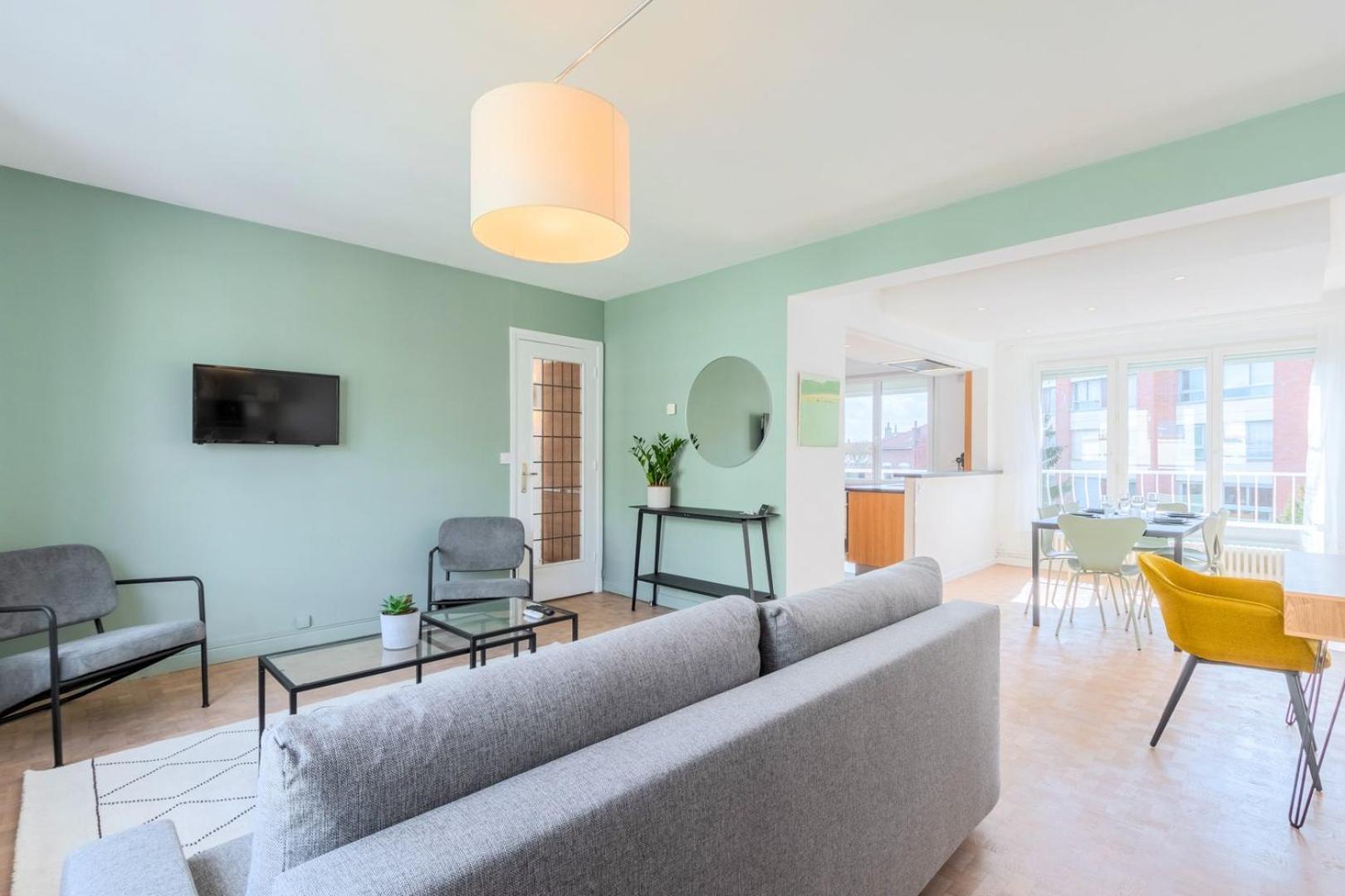 Functional 2 Bedroom