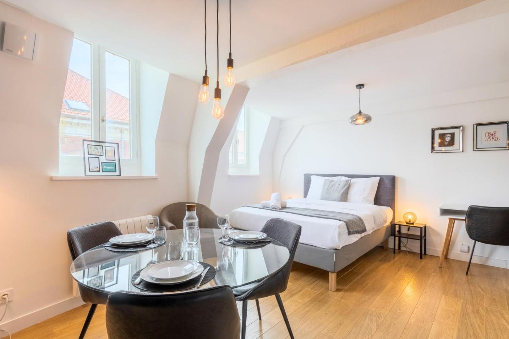 Vieux - Beautiful Neat And Bright Apartment Lille