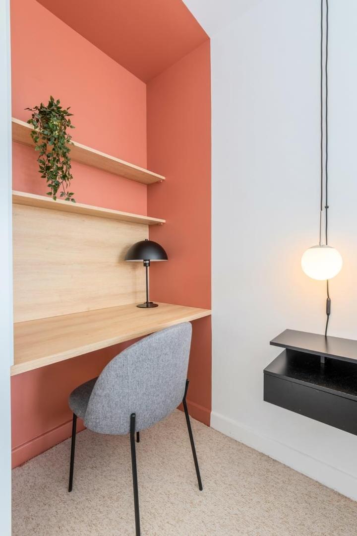 Large 130 M² 4-bedroom Apartment *