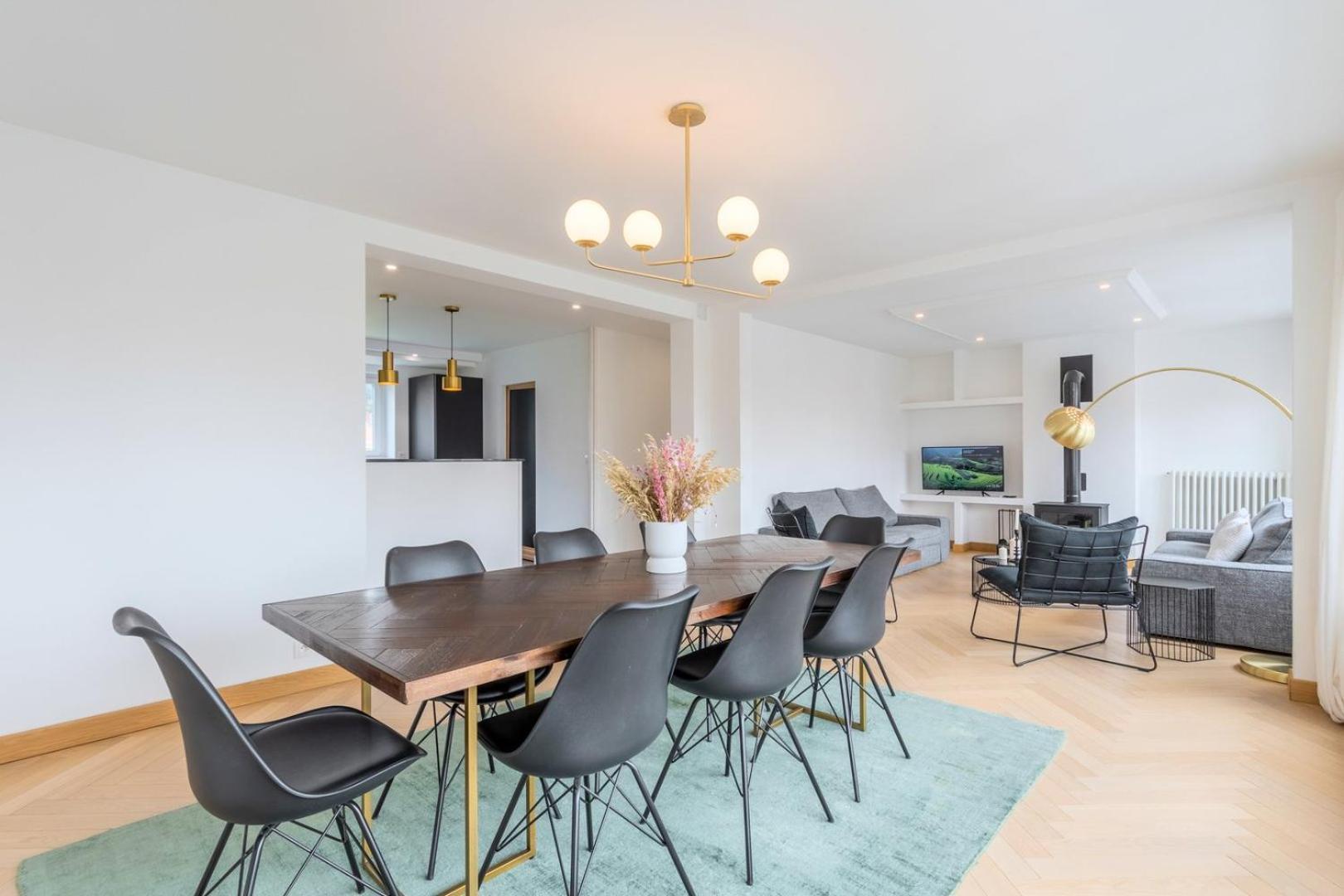 Apartment Large 130 M² 4-bedroom