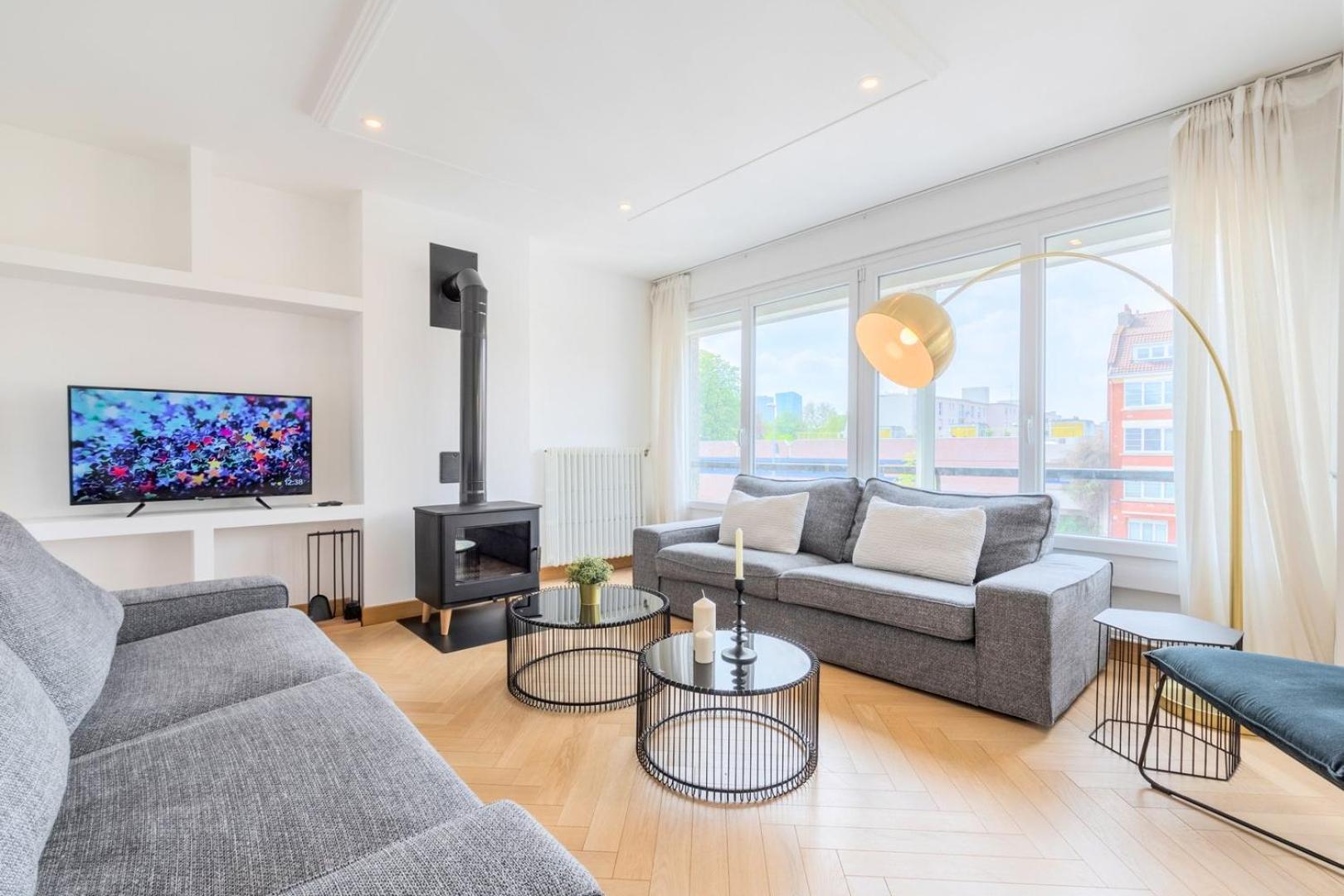 Apartment Large 130 M² 4-bedroom