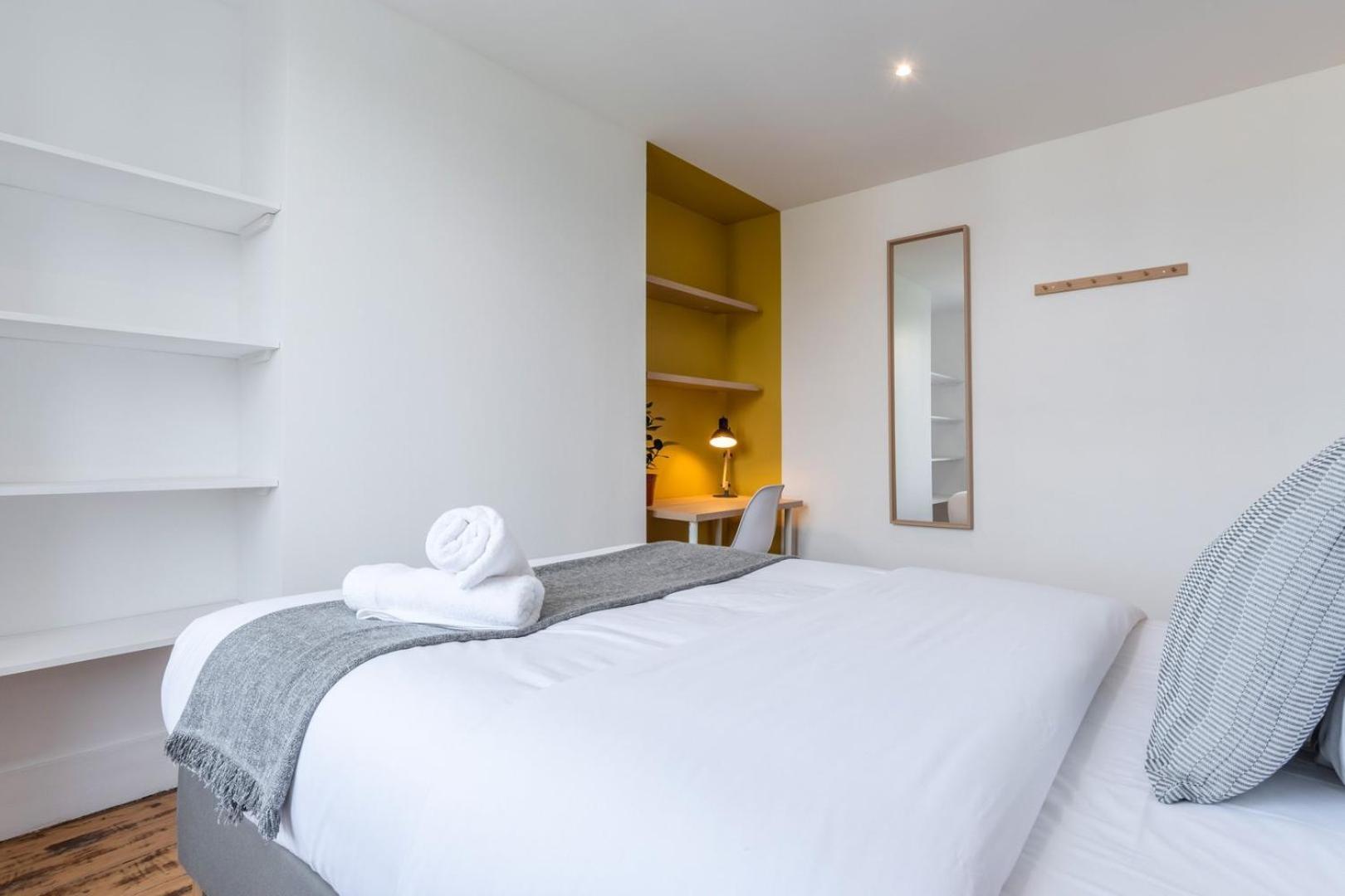 Bright 3-bedroom 2-bathroom Flat * Rijsel