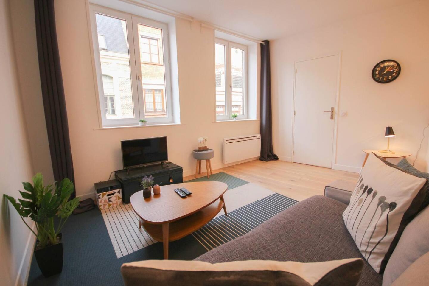 Equipped Premium Location Apartment Lille