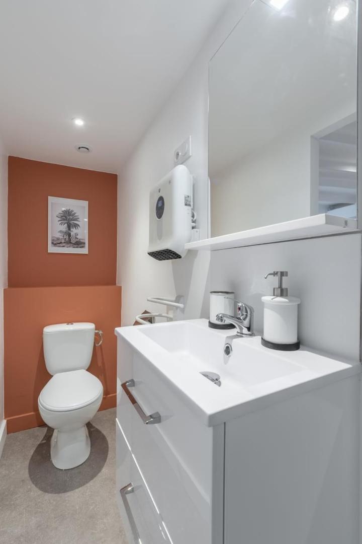 Beaux Arts Equipped Apartment Lille
