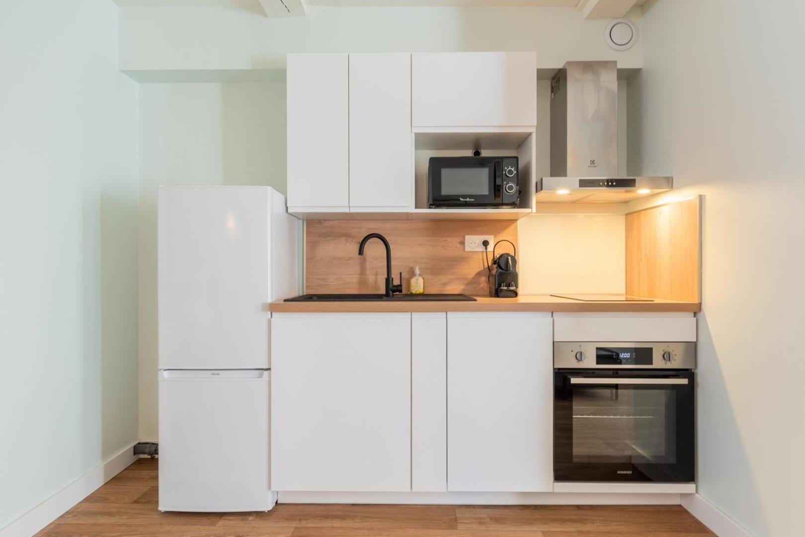 Vieux-lille/hypercentre: Lovely Equipped Appartement *