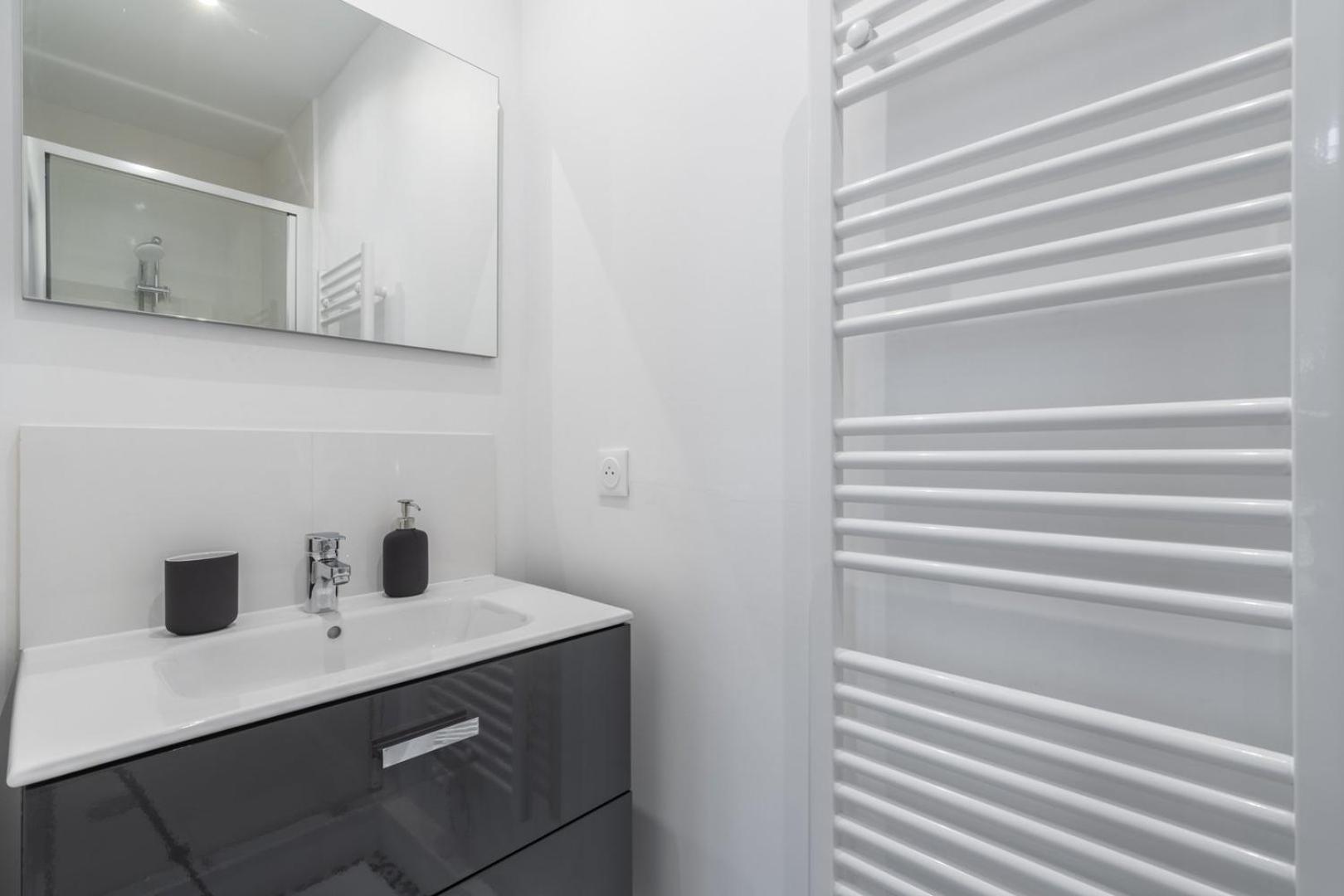 Centre Comfortable, Equipped Apartment! Apartment