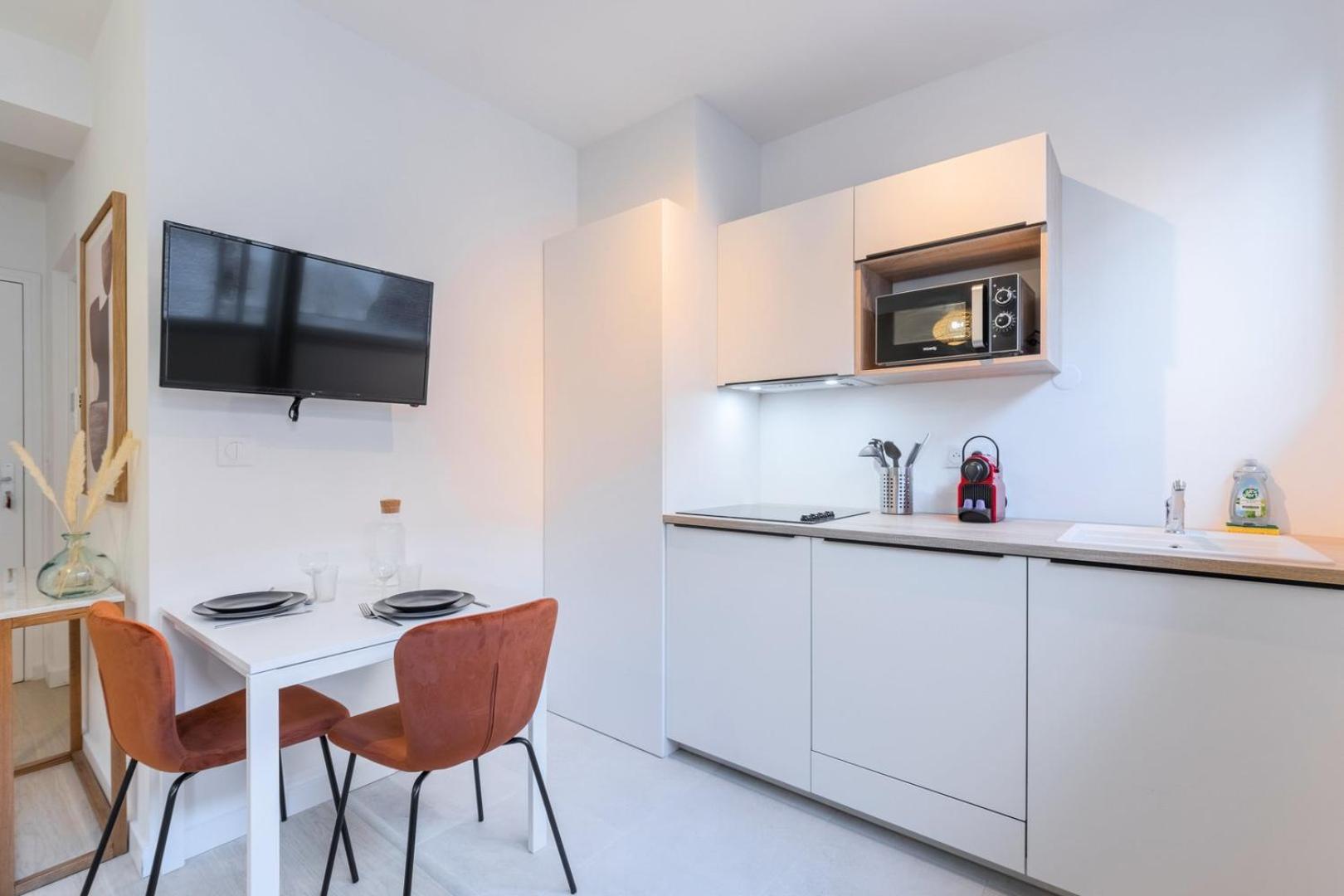 Appartement Renovated 1 Bedroom Rijsel