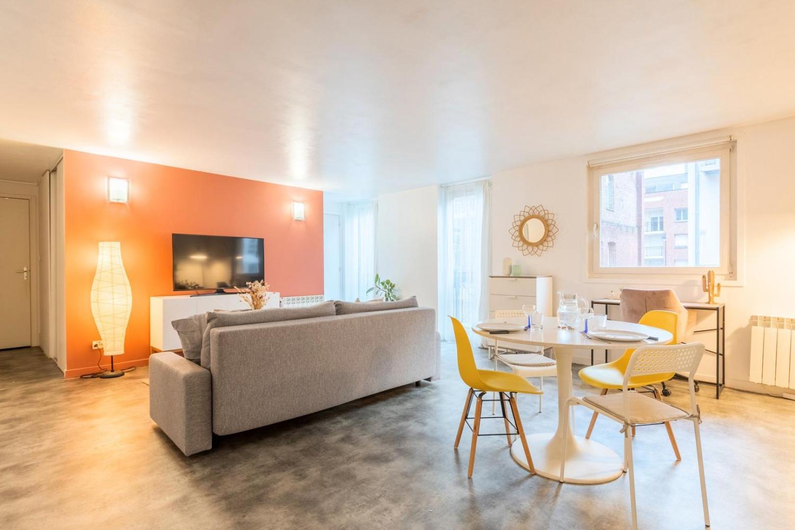 Apartment Spacious W Private Parking In Old *