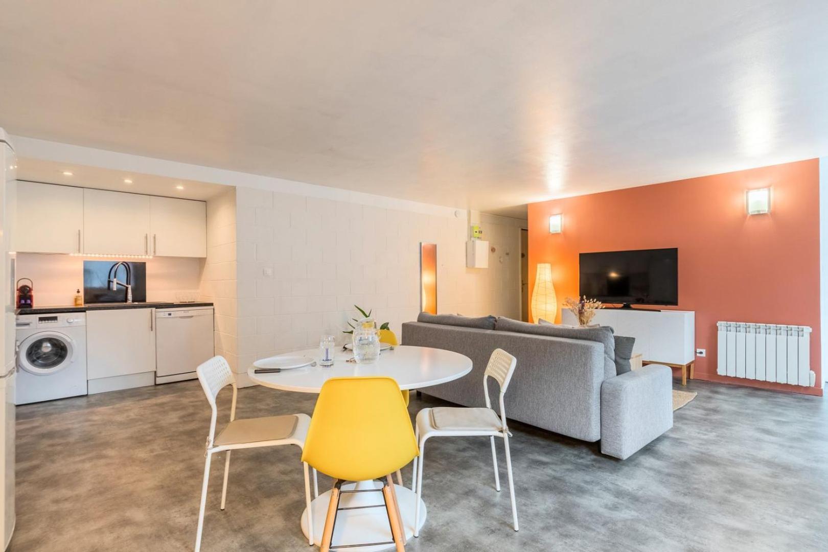 Spacious W Private Parking In Old Apartment Lille