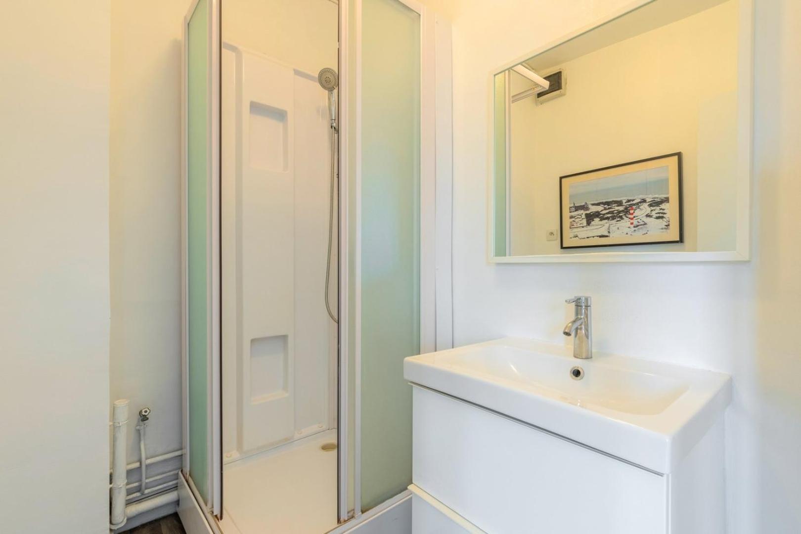 Apartment 2-bedroom Near Metro Lille