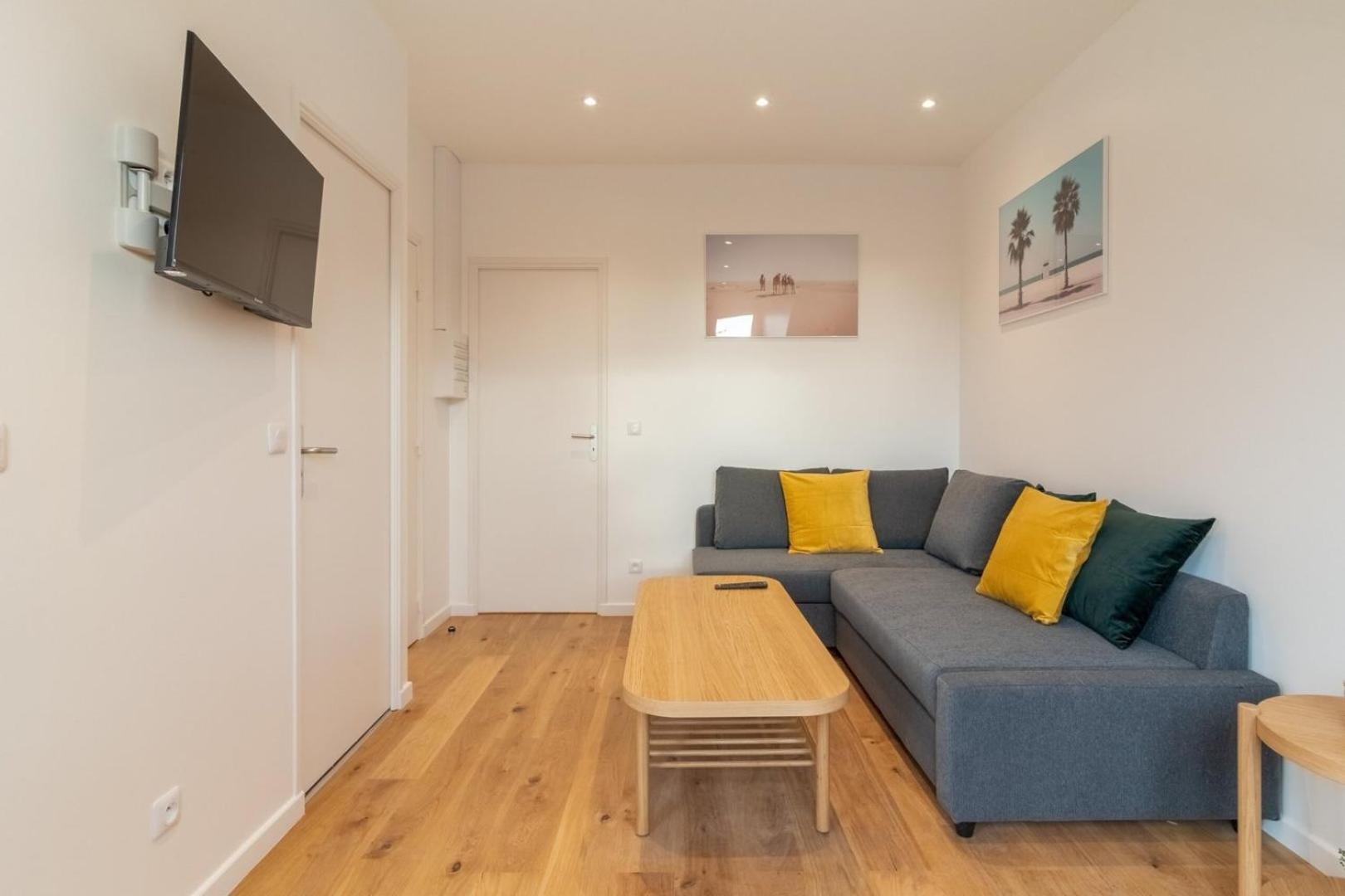Centre - Cozy And Functional Ap Apartment