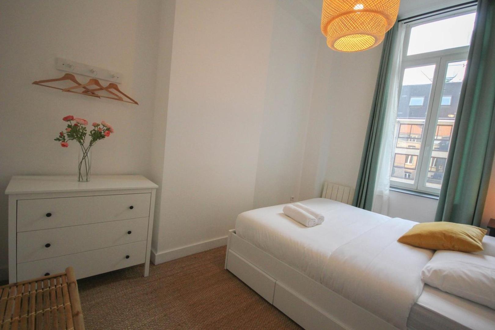 2-bedroom Flat + Private Car Park. *