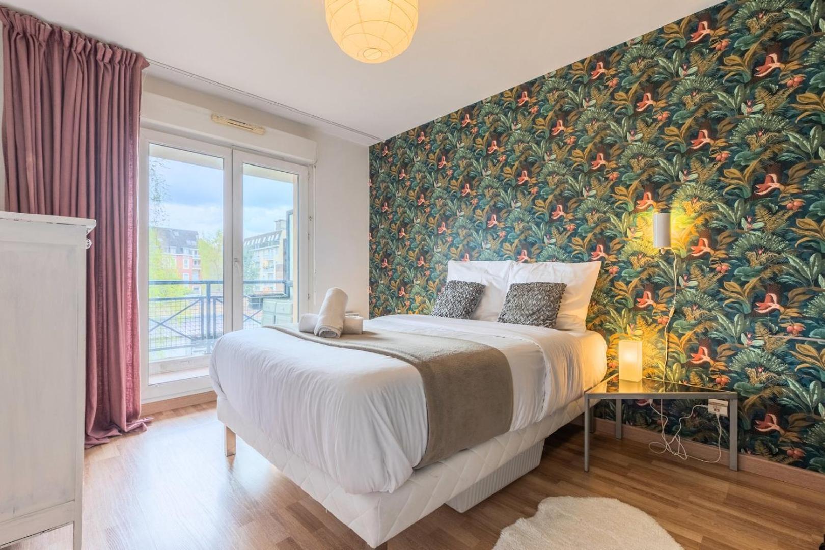 Calm Flat Ideally Located In Old + Parking! * Lille