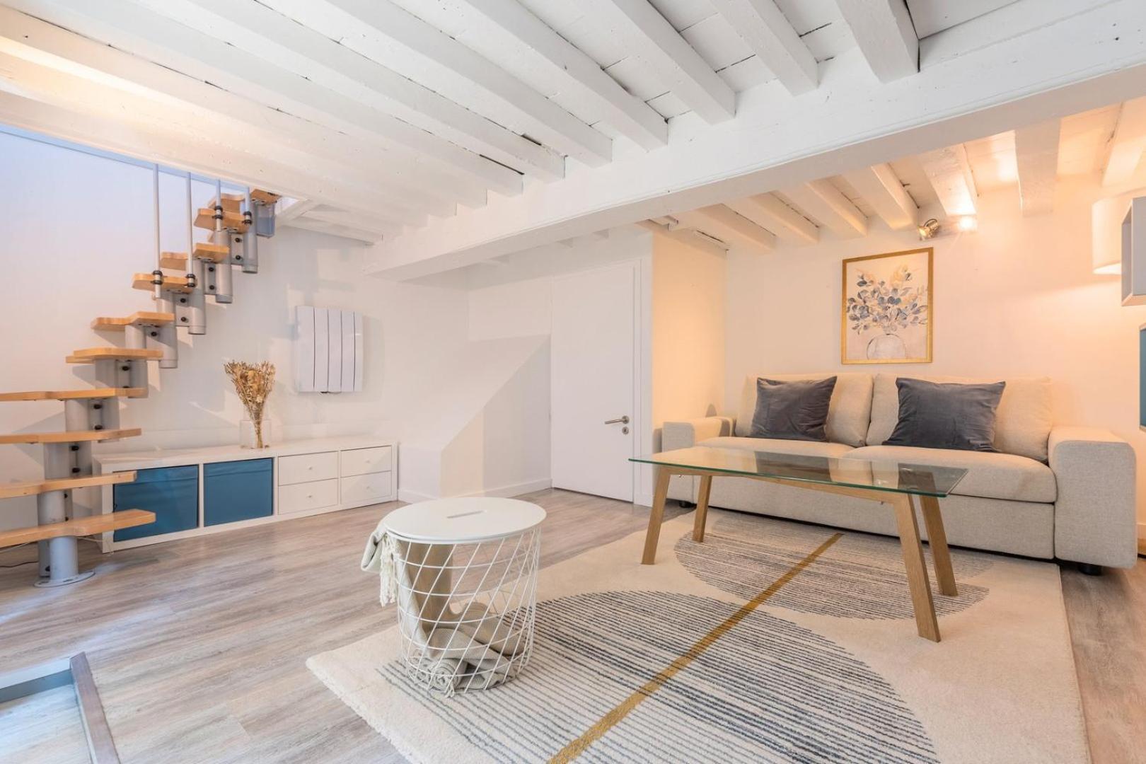 Apartment Atypical Triplex Near Grand Place With Terrace Lille