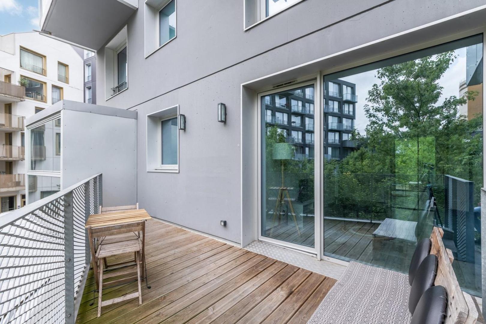 Near Metro With Parking & Balconies