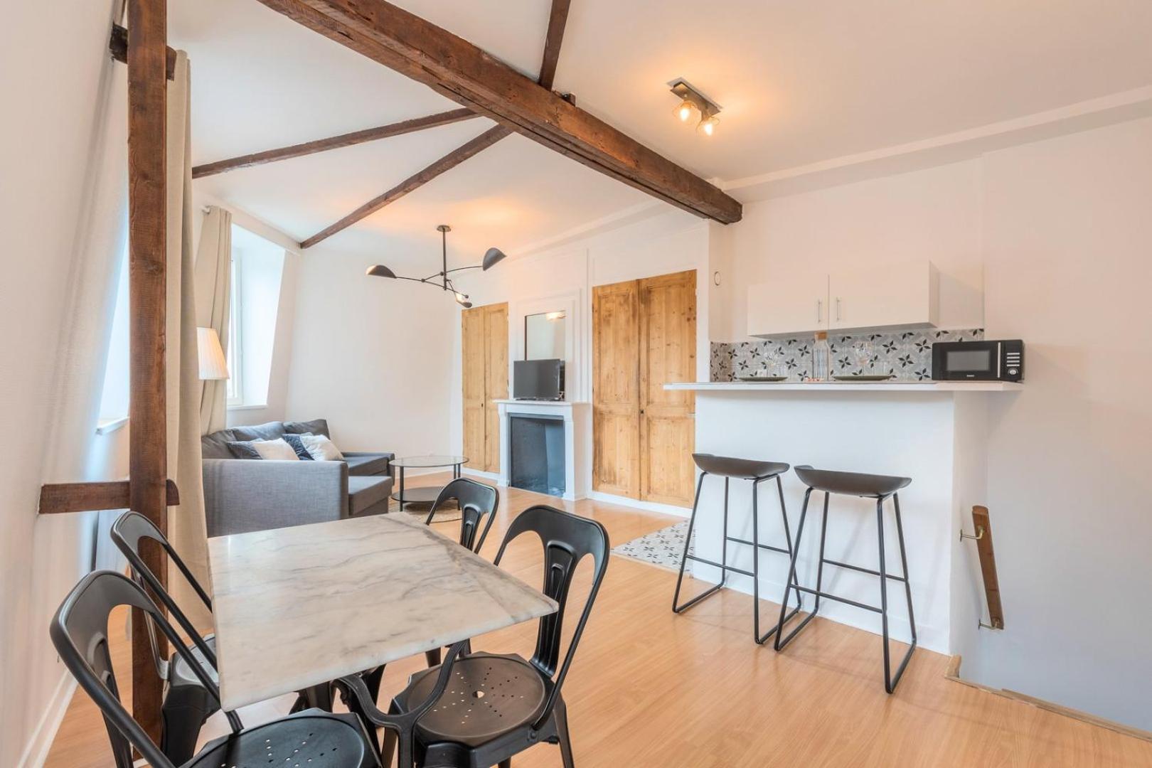 Apartment St Maurice- 7min From Train ! *
