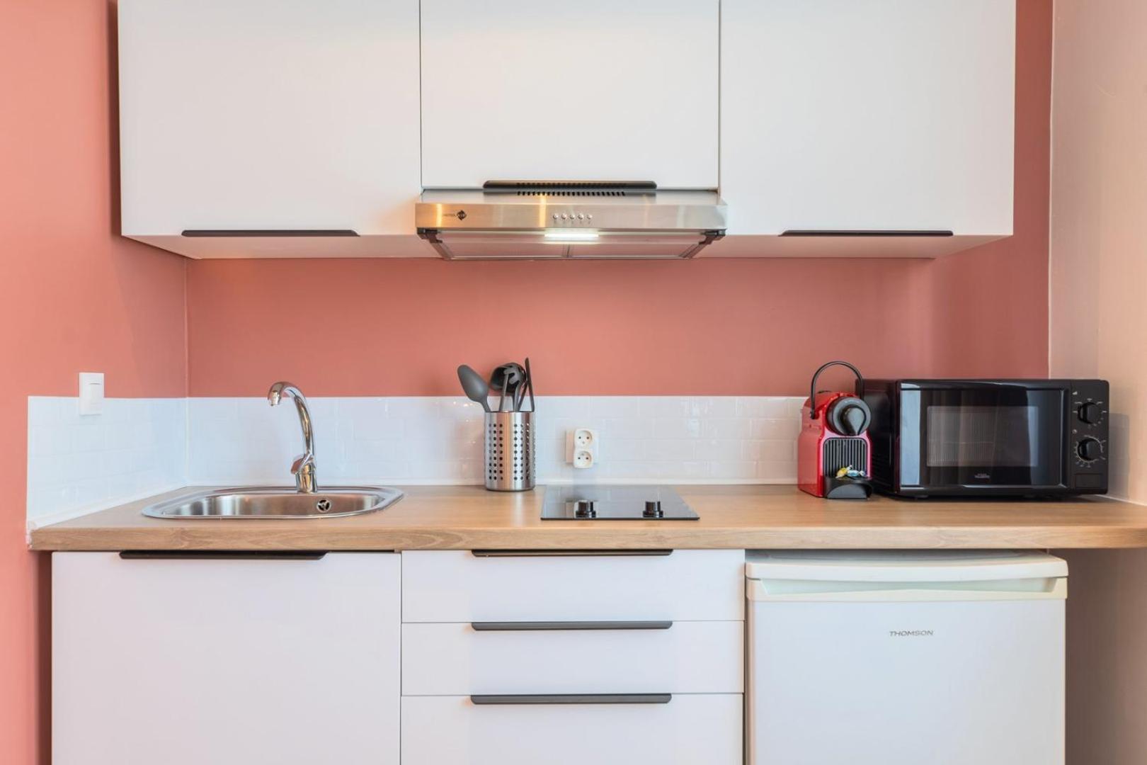 Old - Functional At The Quai Du Wault Apartment
