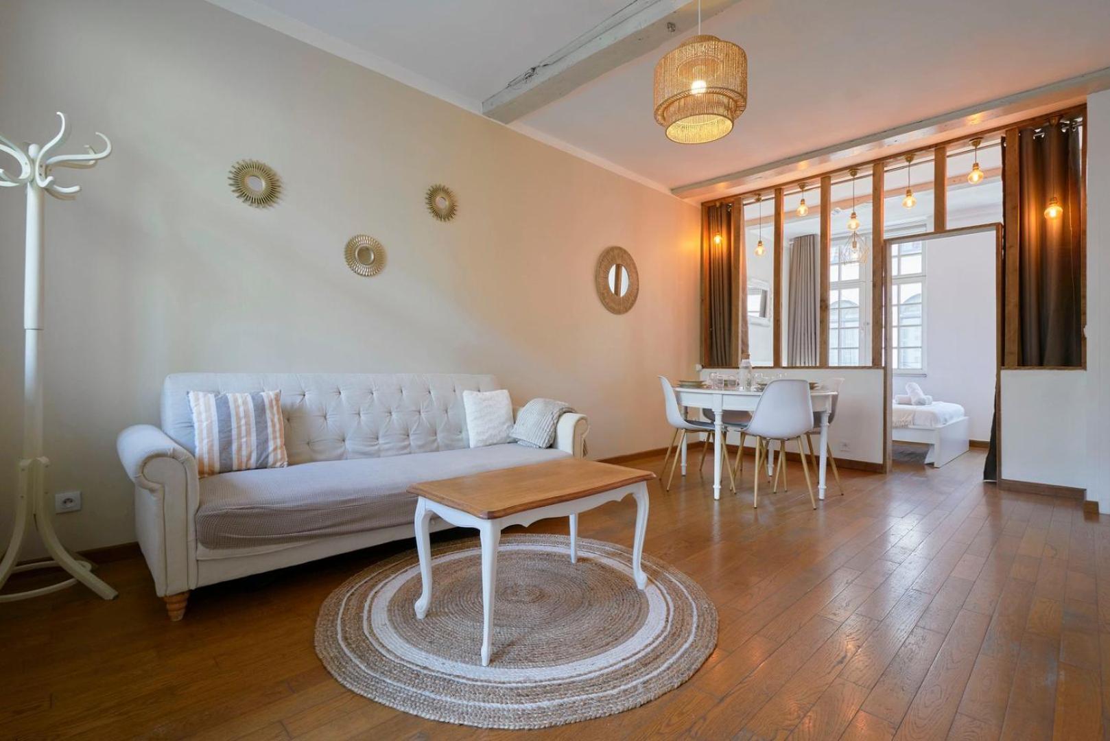 Apartamento Charming 2 Bedroom With Terrace