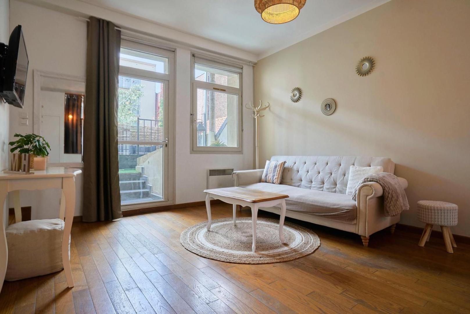 Charming 2 Bedroom With Terrace * Lille