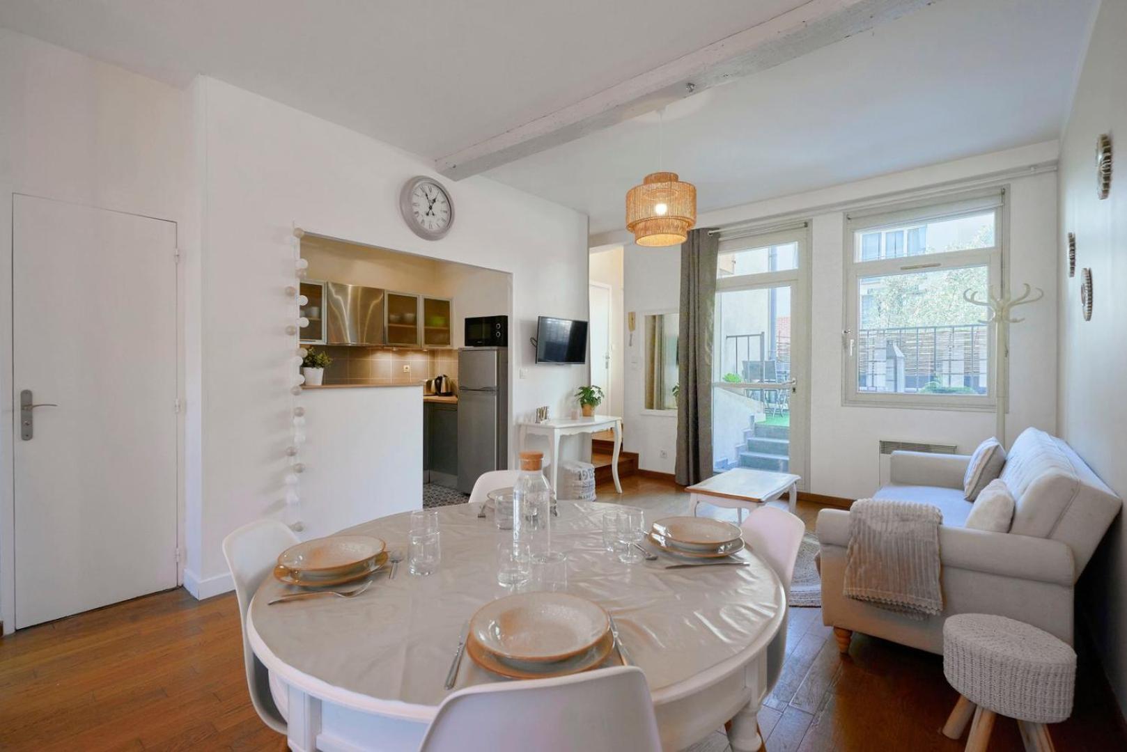 Charming 2 Bedroom With Terrace Apartamento *