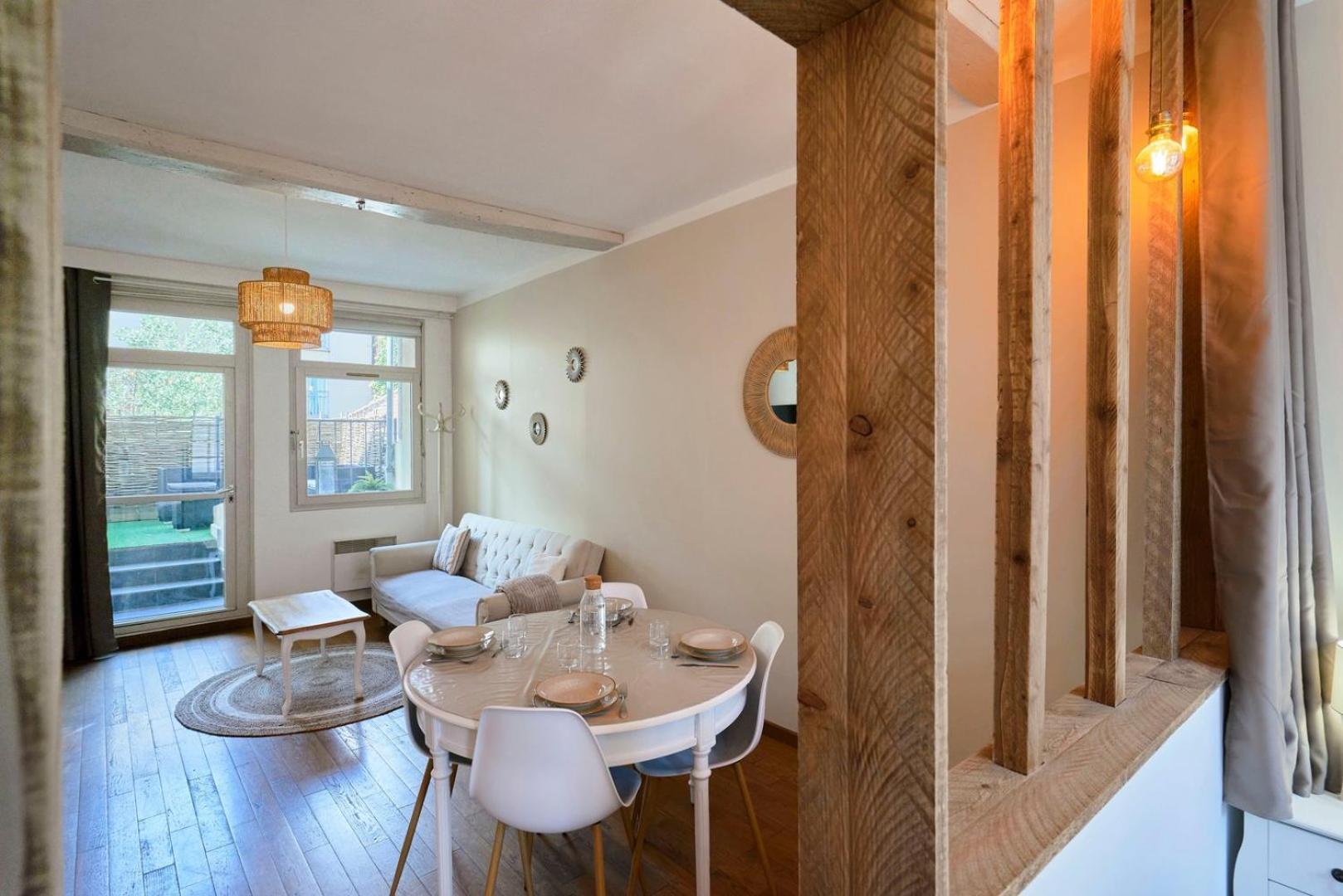 Charming 2 Bedroom With Terrace *