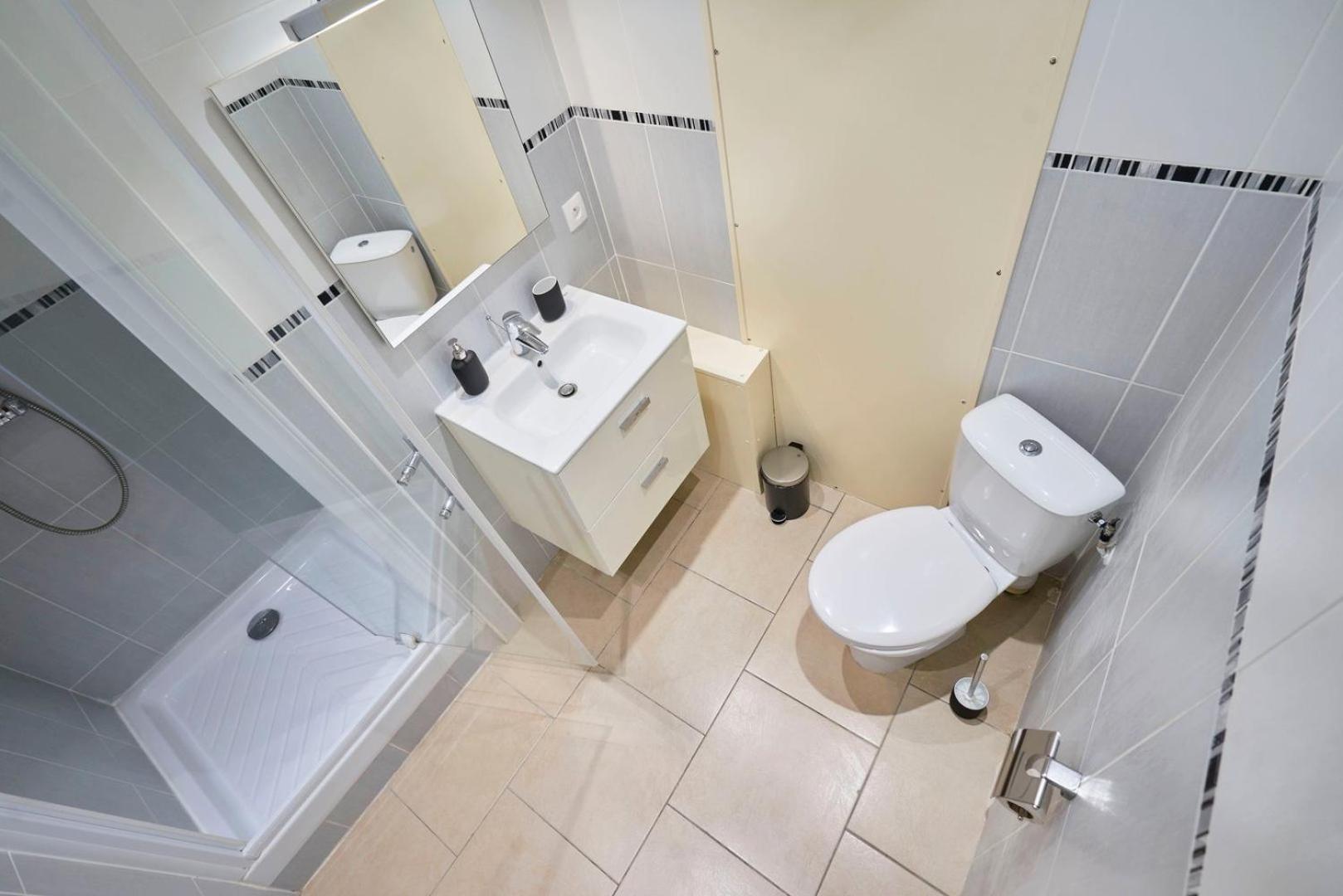 Apartamento Renovated In Semi-basement & Hypercentre *