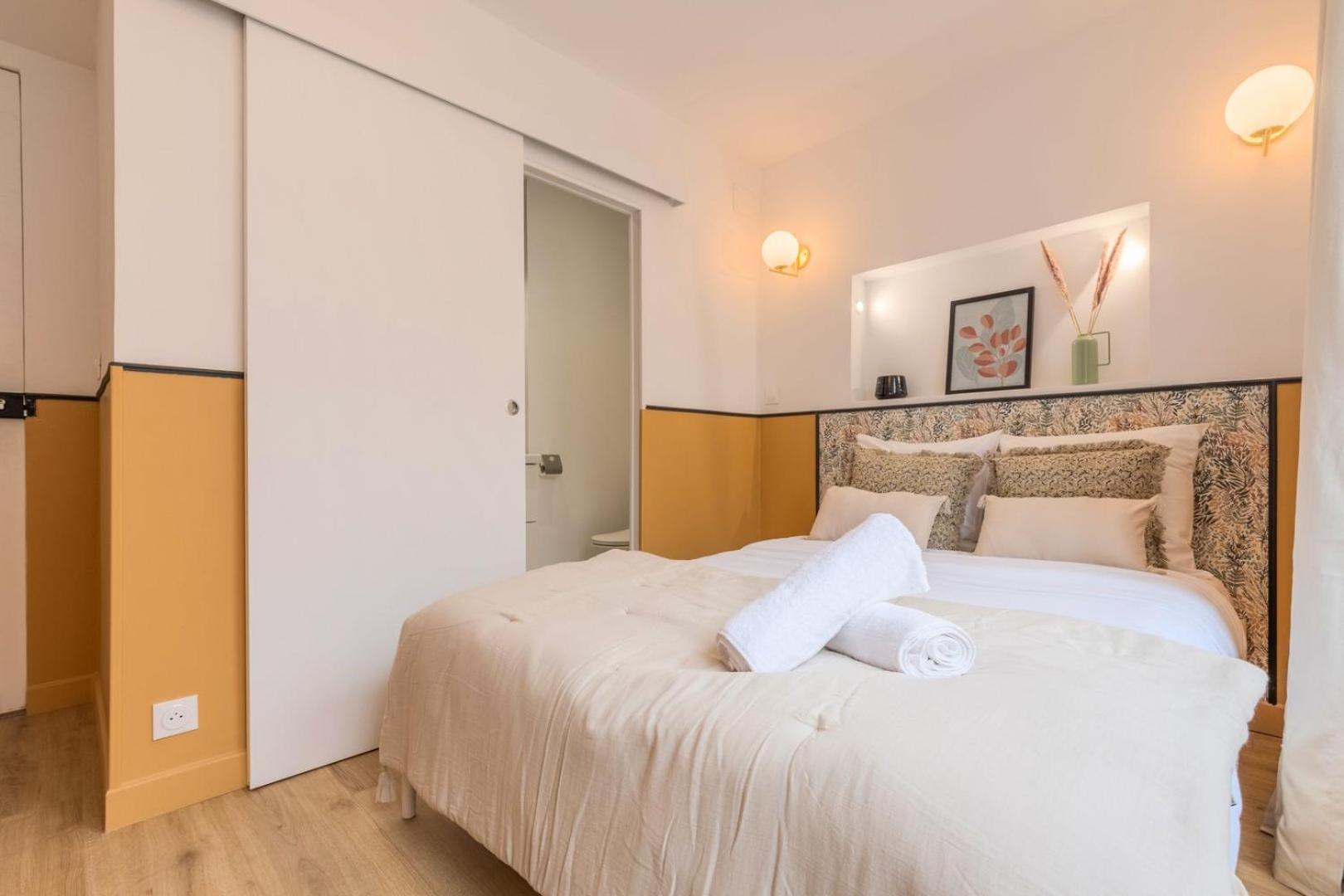 5-bedroom House In The Centre Of Lille. Casa de hóspedes