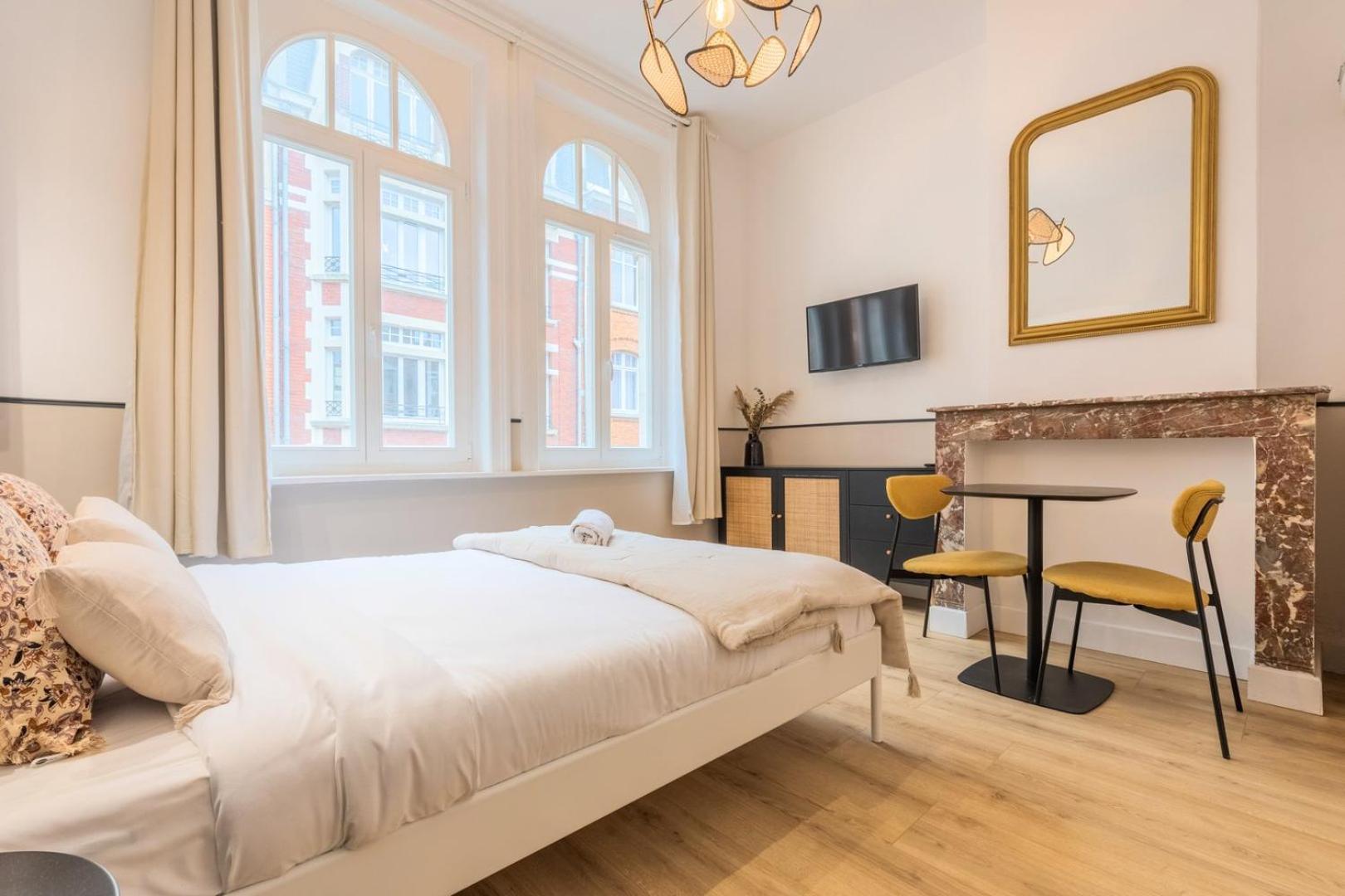 5-bedroom House In The Centre Of Lille. Casa de hóspedes
