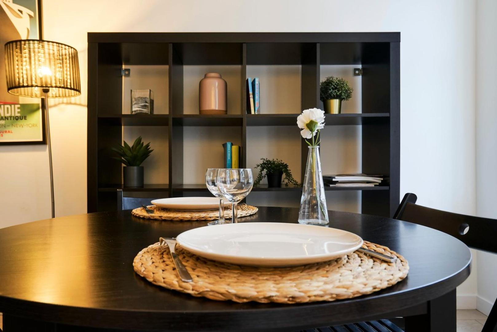 Spacious One Bedroom Ideally Located Appartement
