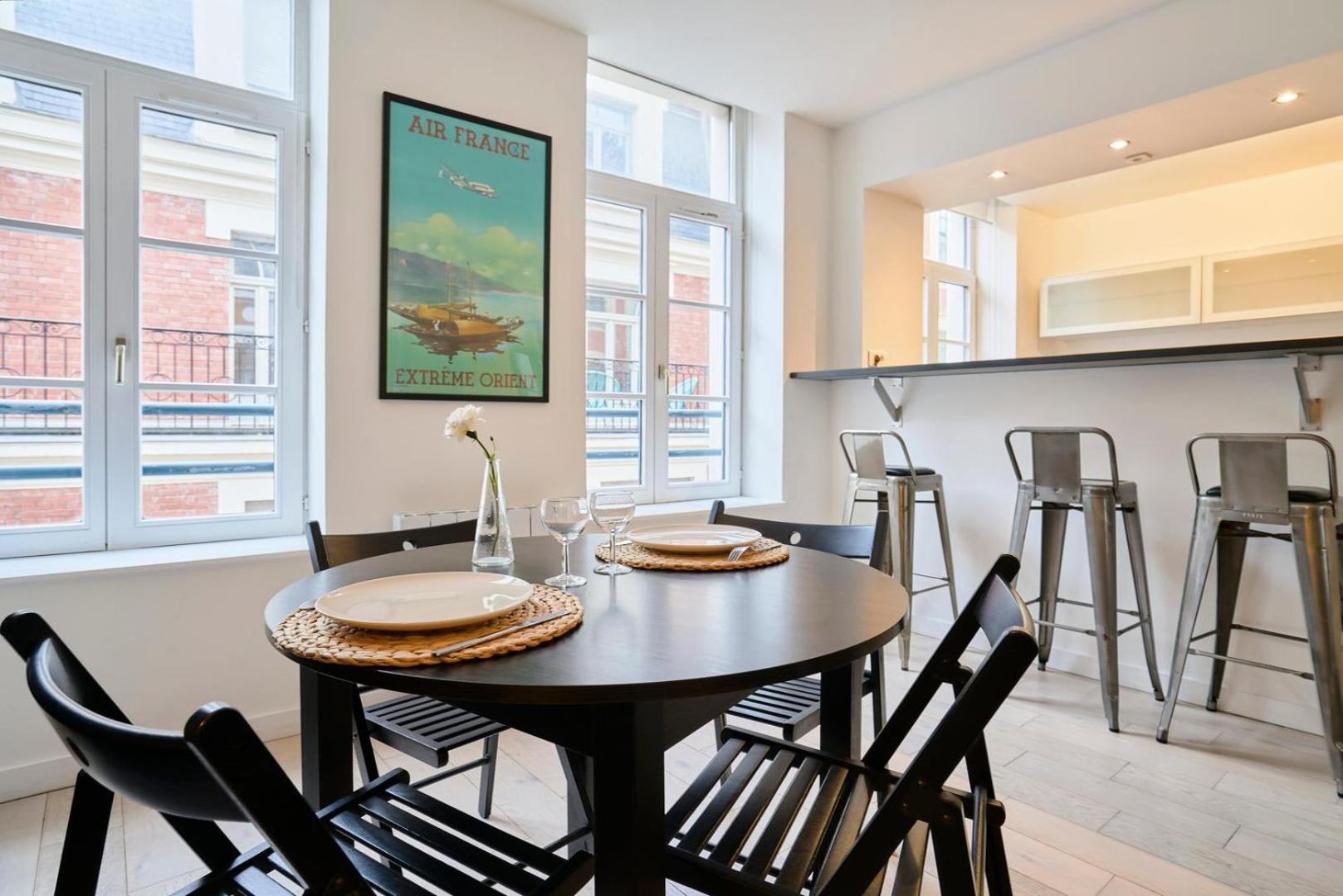 Spacious One Bedroom Ideally Located Appartement