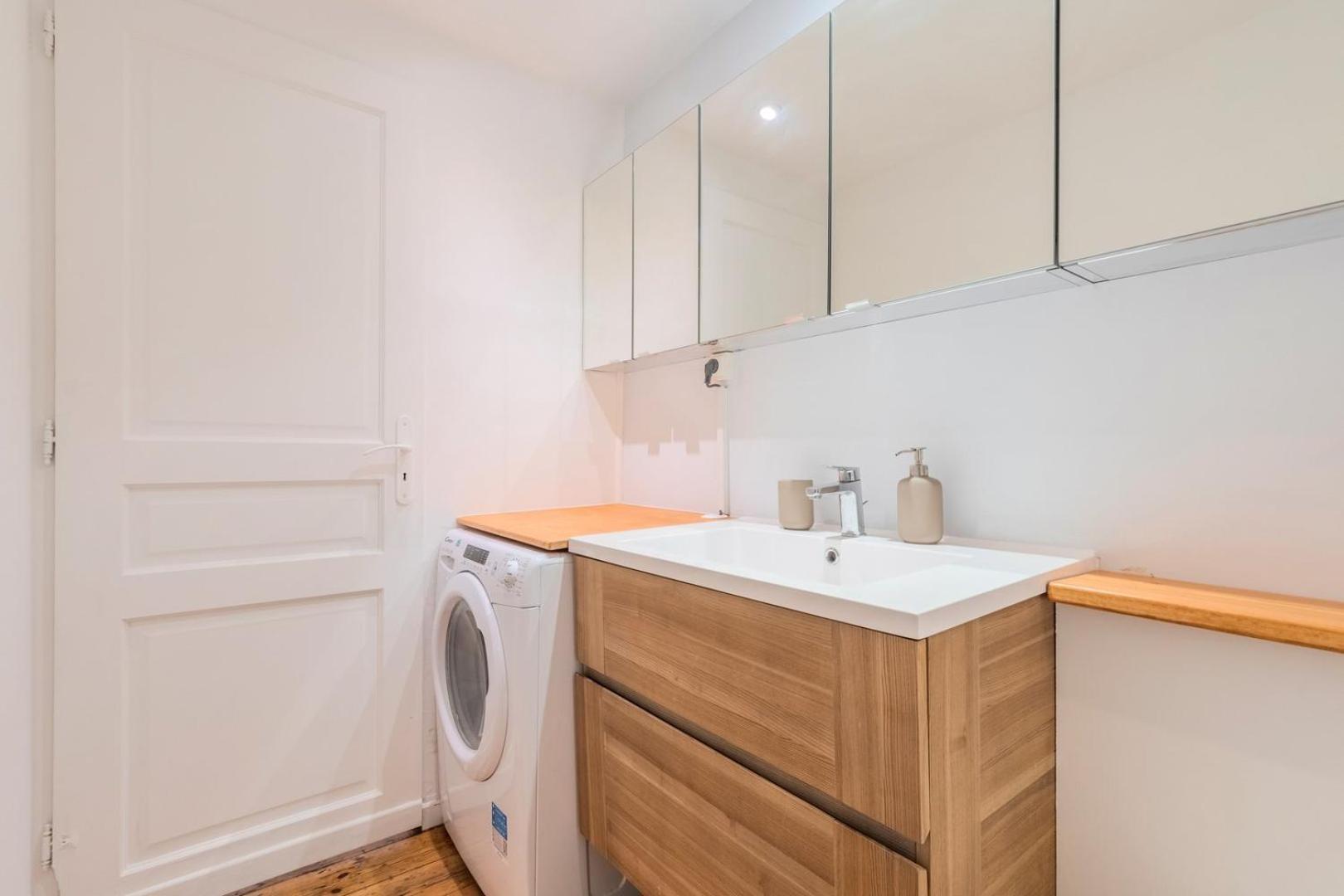 1 Bedroom In The Center, Near Metro Lille