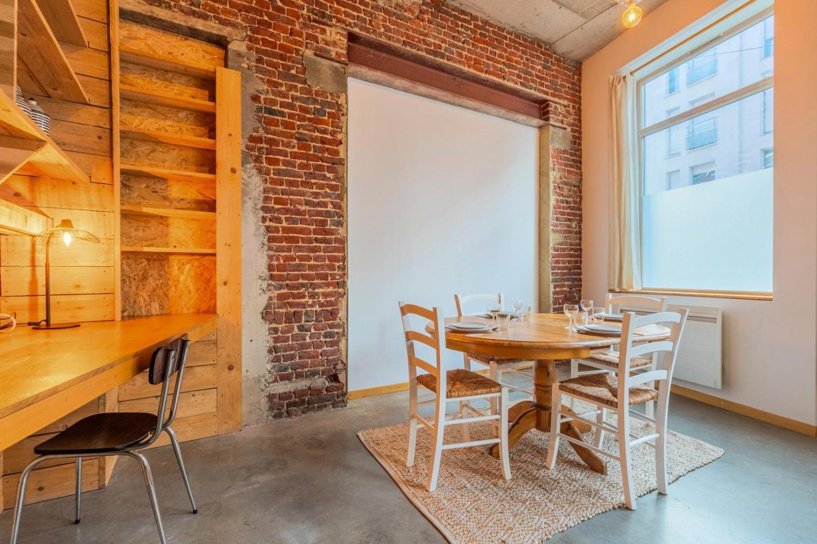Atypique En Souplex, 2 Ch & Terrasse * Lille