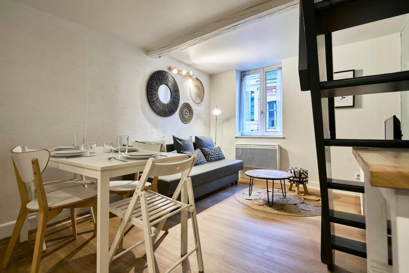 Triplex In The Heart Of Old Appartement *