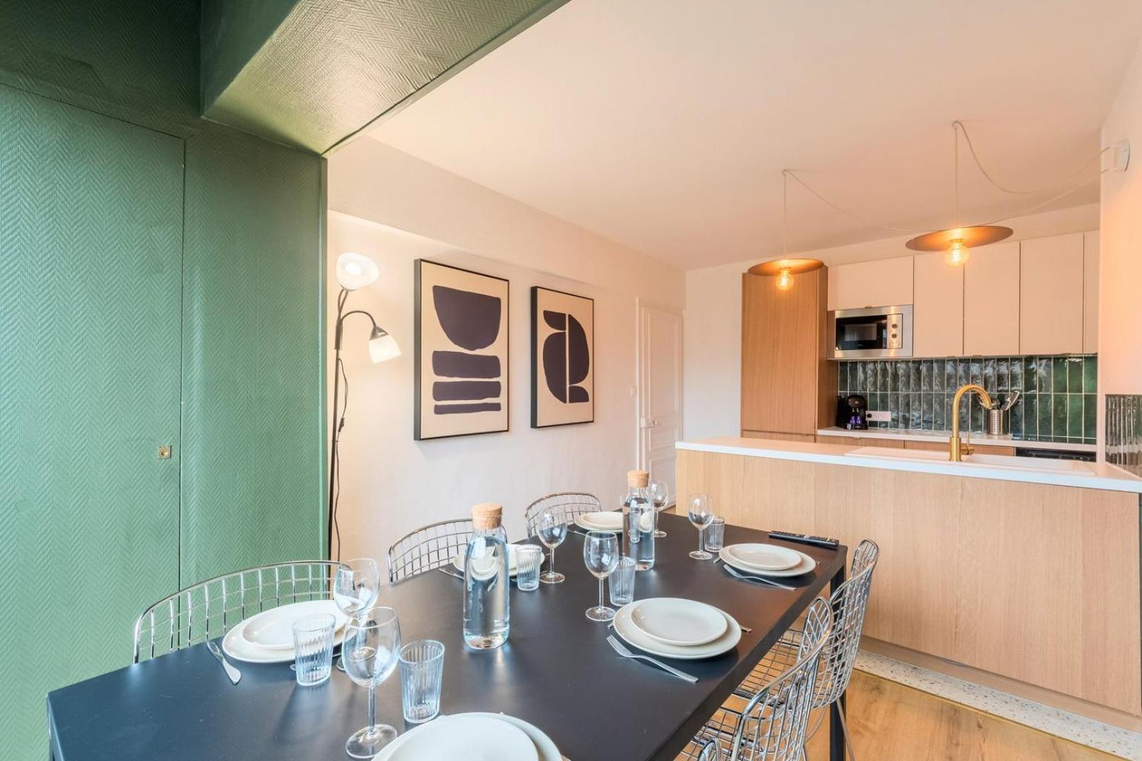 3 Bedroom On The Grand Place