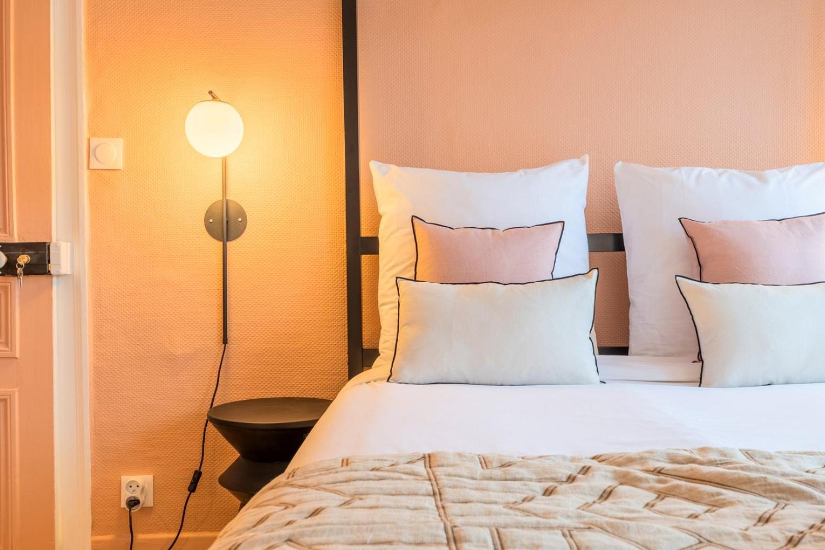 3 Bedroom On The Grand Place Apartment Lille
