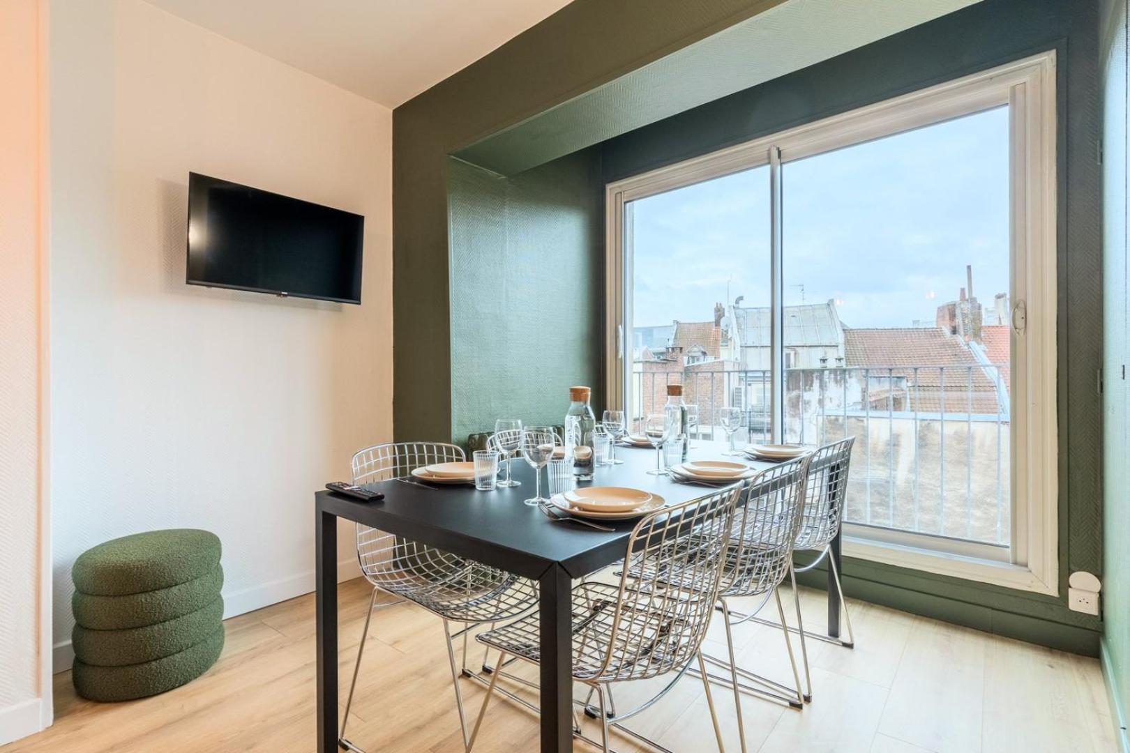 3 Bedroom On The Grand Place