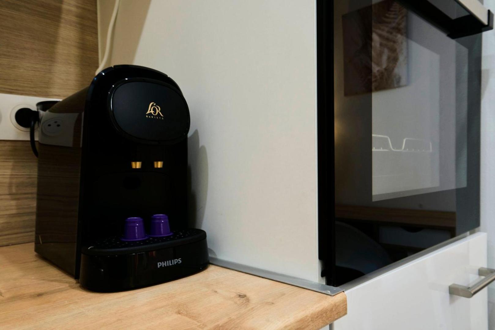 Large Between Train Station & Grand Place * Lille