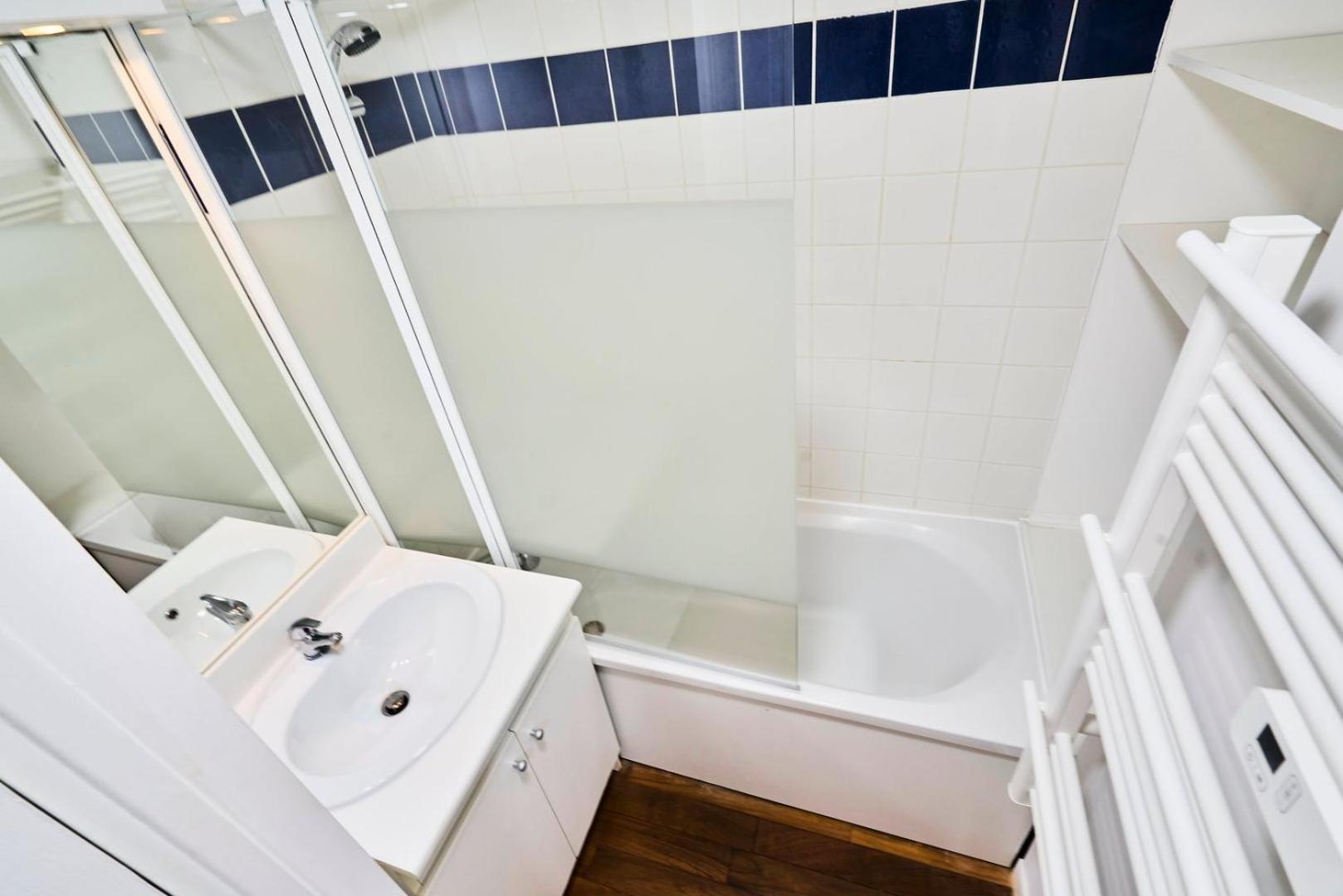 Large Between Train Station & Grand Place Lille