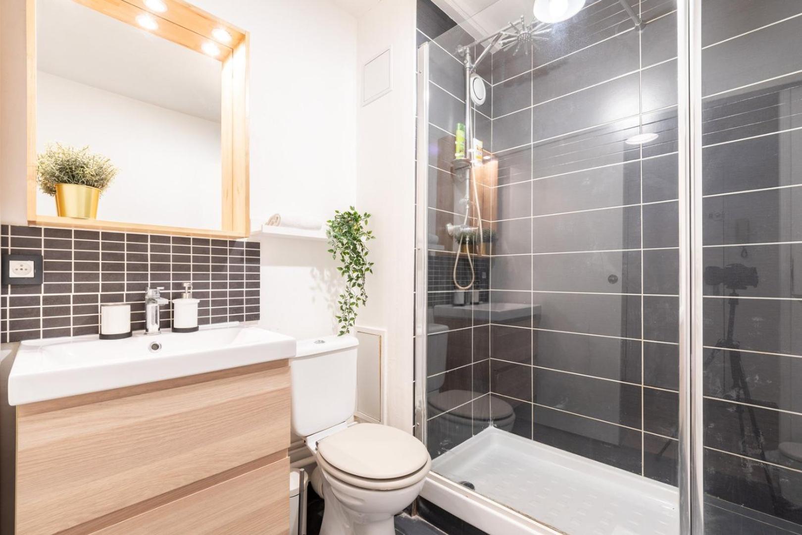 Apartment Fully-equipped Near The Center Of