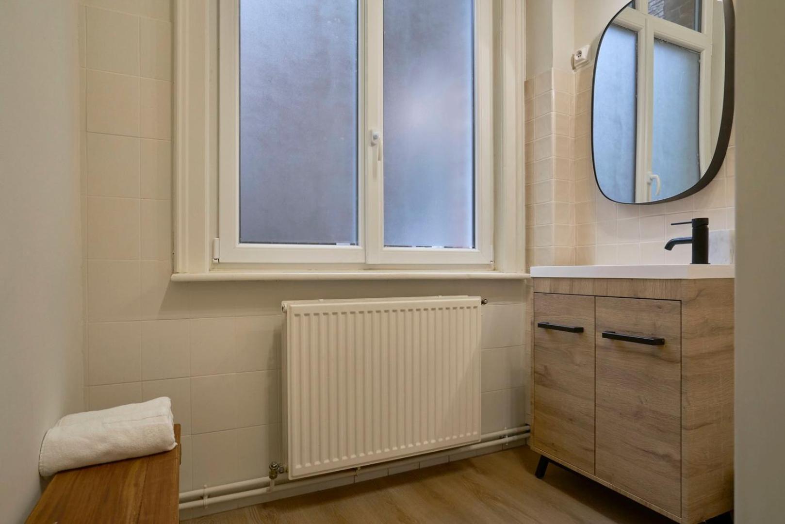3 Bedroom Apartment, Close To Amenities Lille