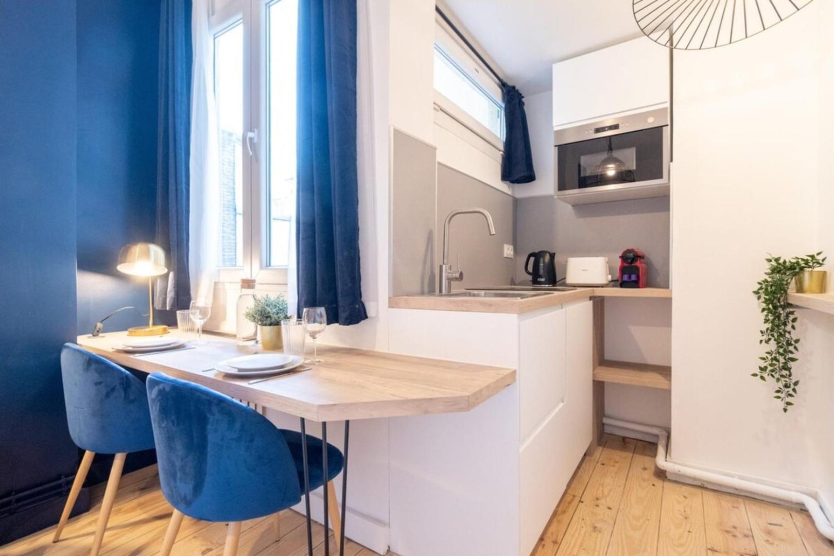 Equipped In The Center Of Apartment Lille