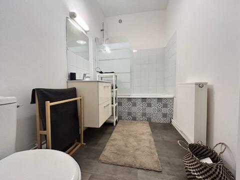 Maison A 50m Du Metro Lille