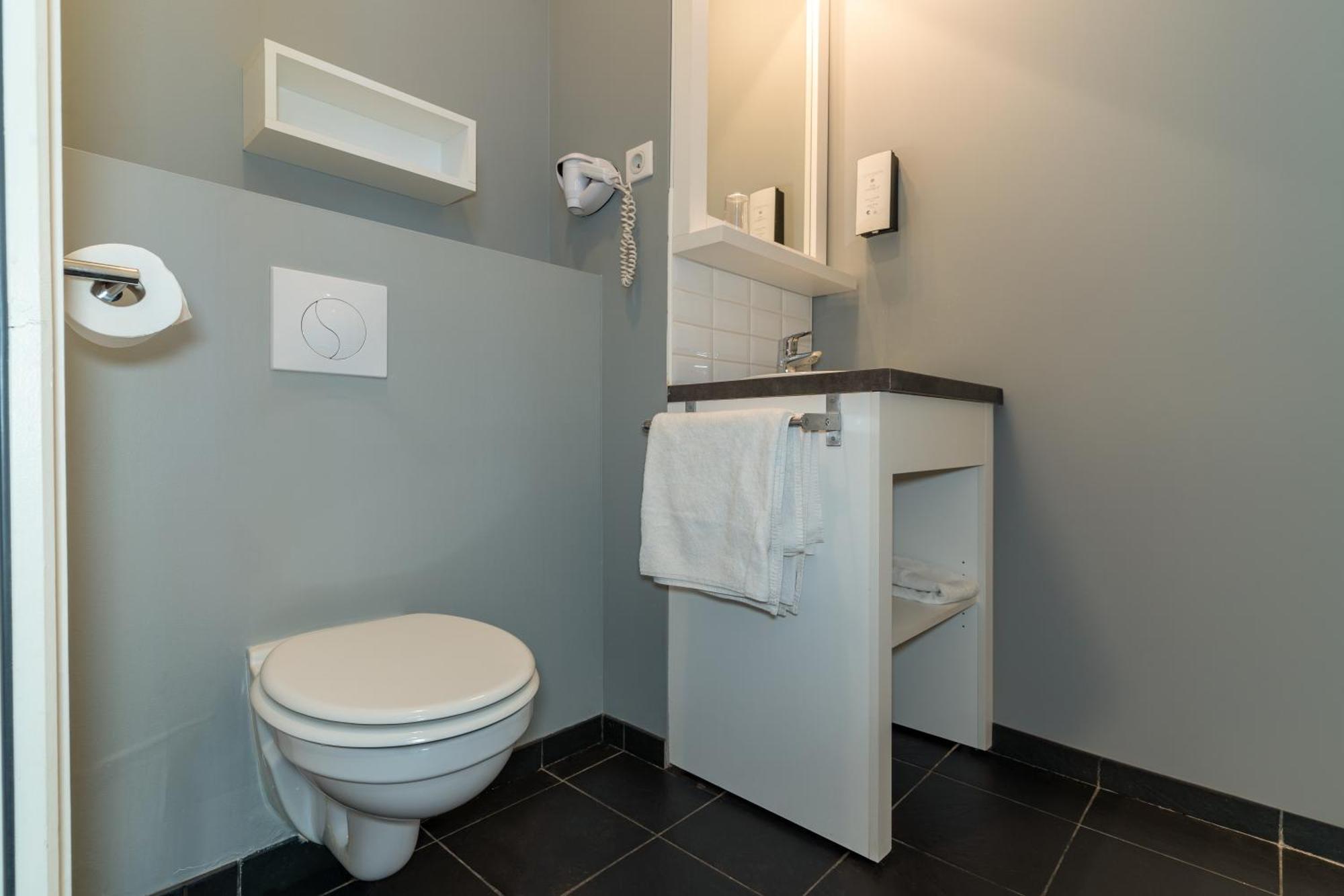 Aparthotel Calm Appart' & Hostel