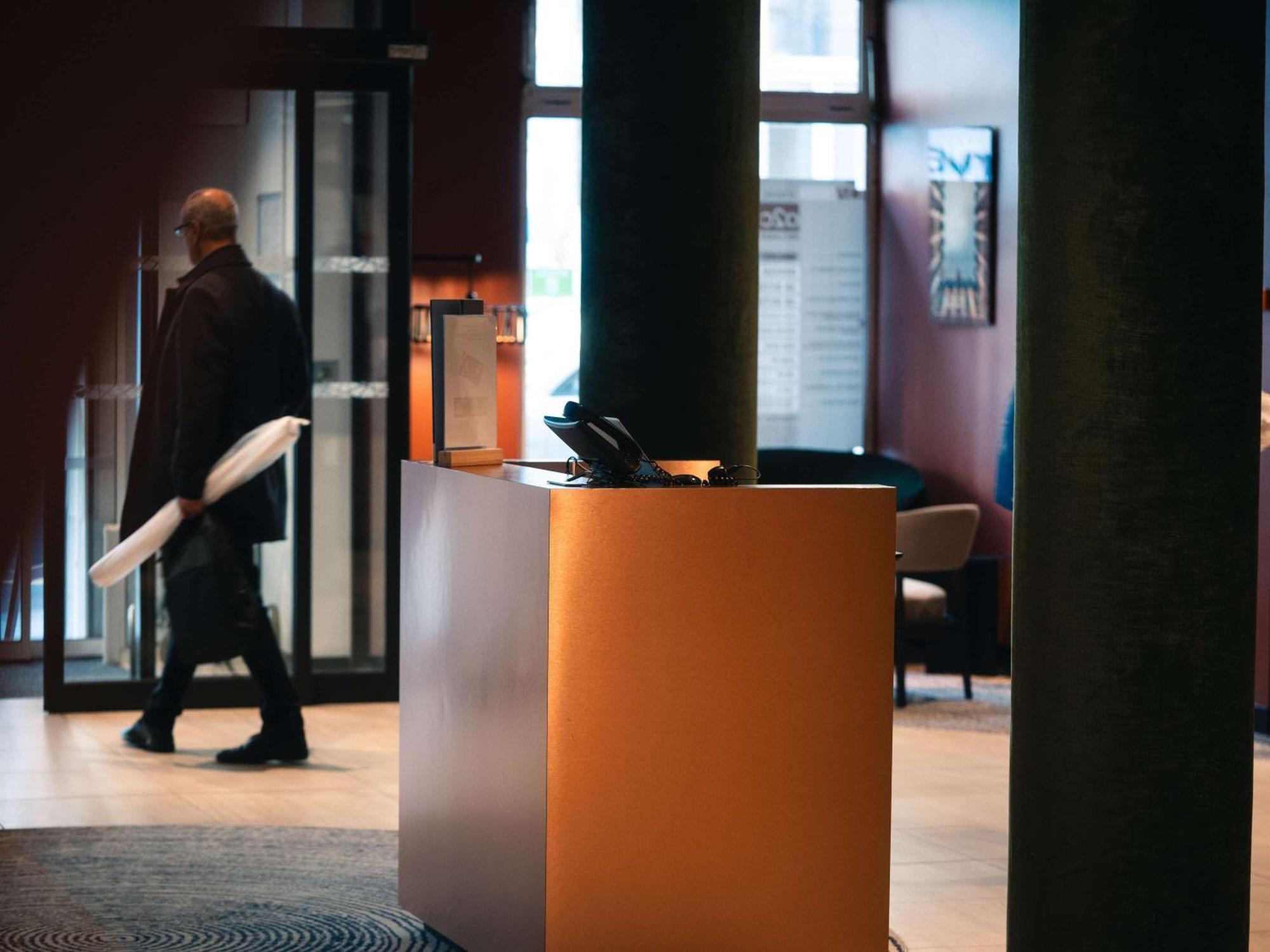Novotel Centre Grand Place Hotel 4*