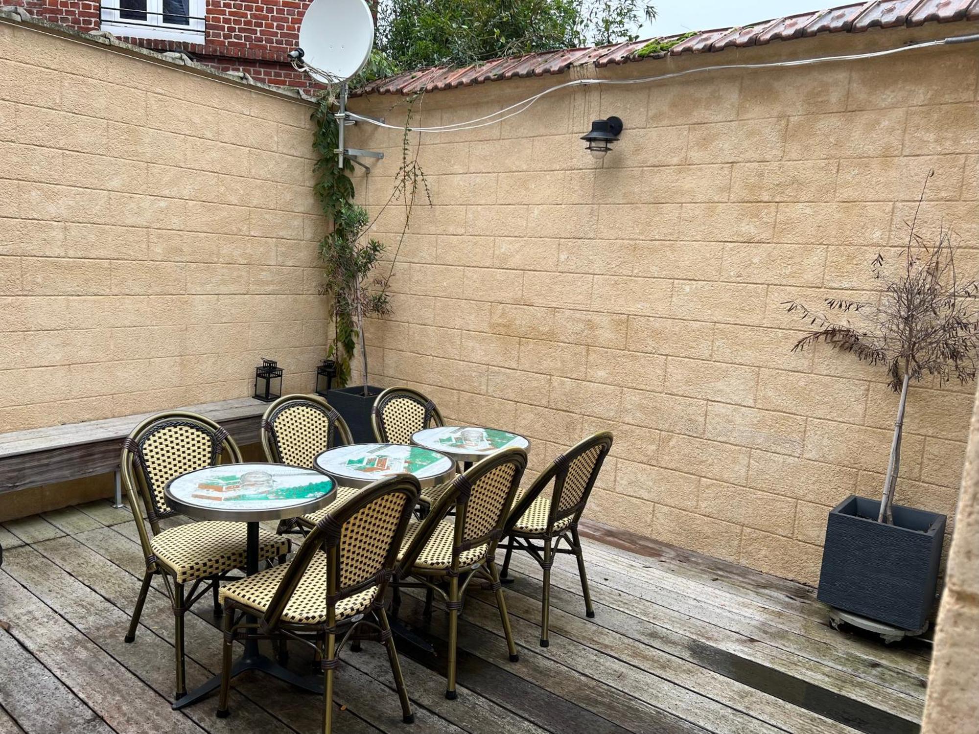 La Petite Place De La Porte D'arras Apartment