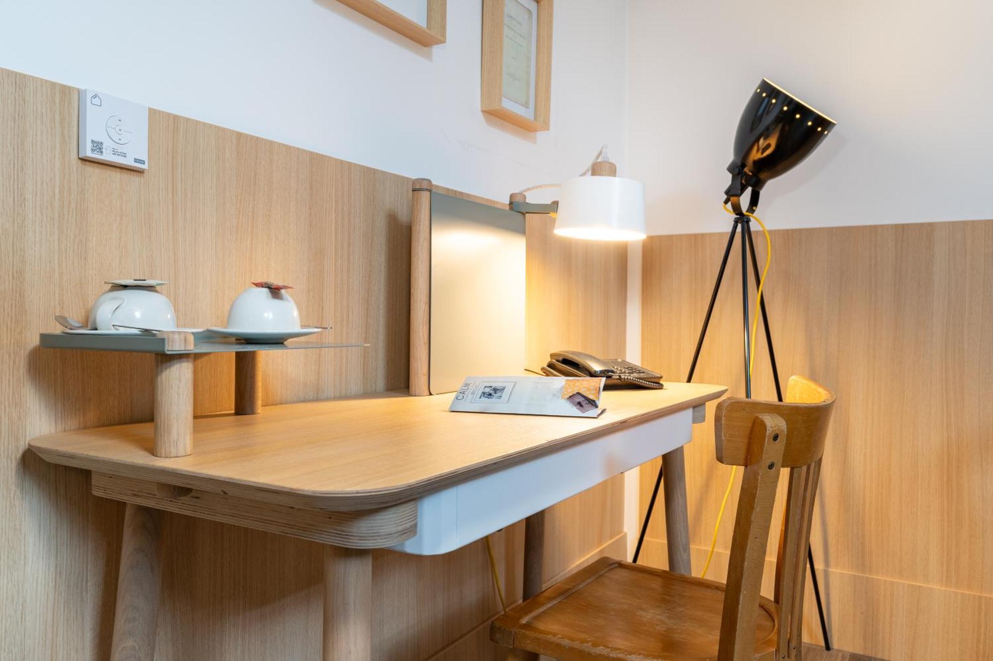 Calm Appart' & Hostel Aparthotel