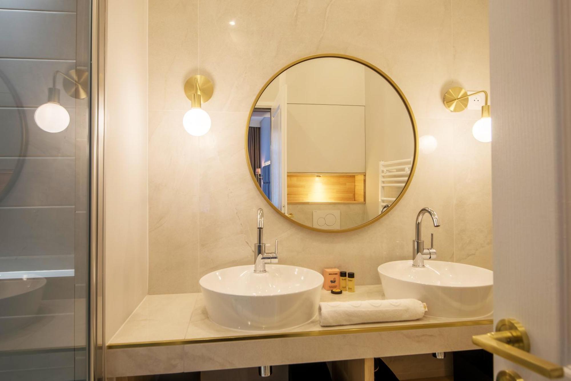 Les Faidherbe Aparthotel