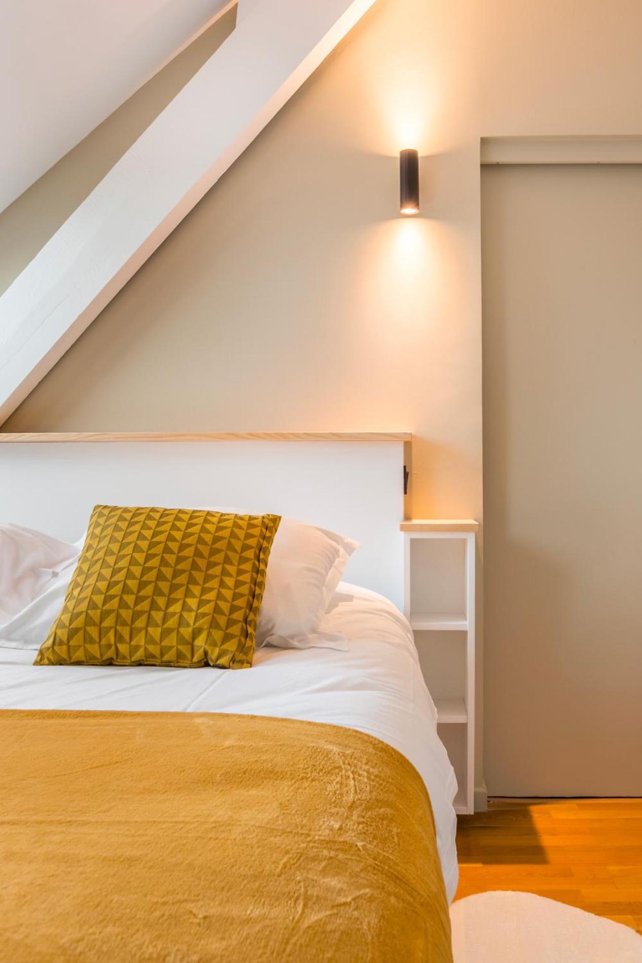 Au Qui Dort - Gounod Apartment *