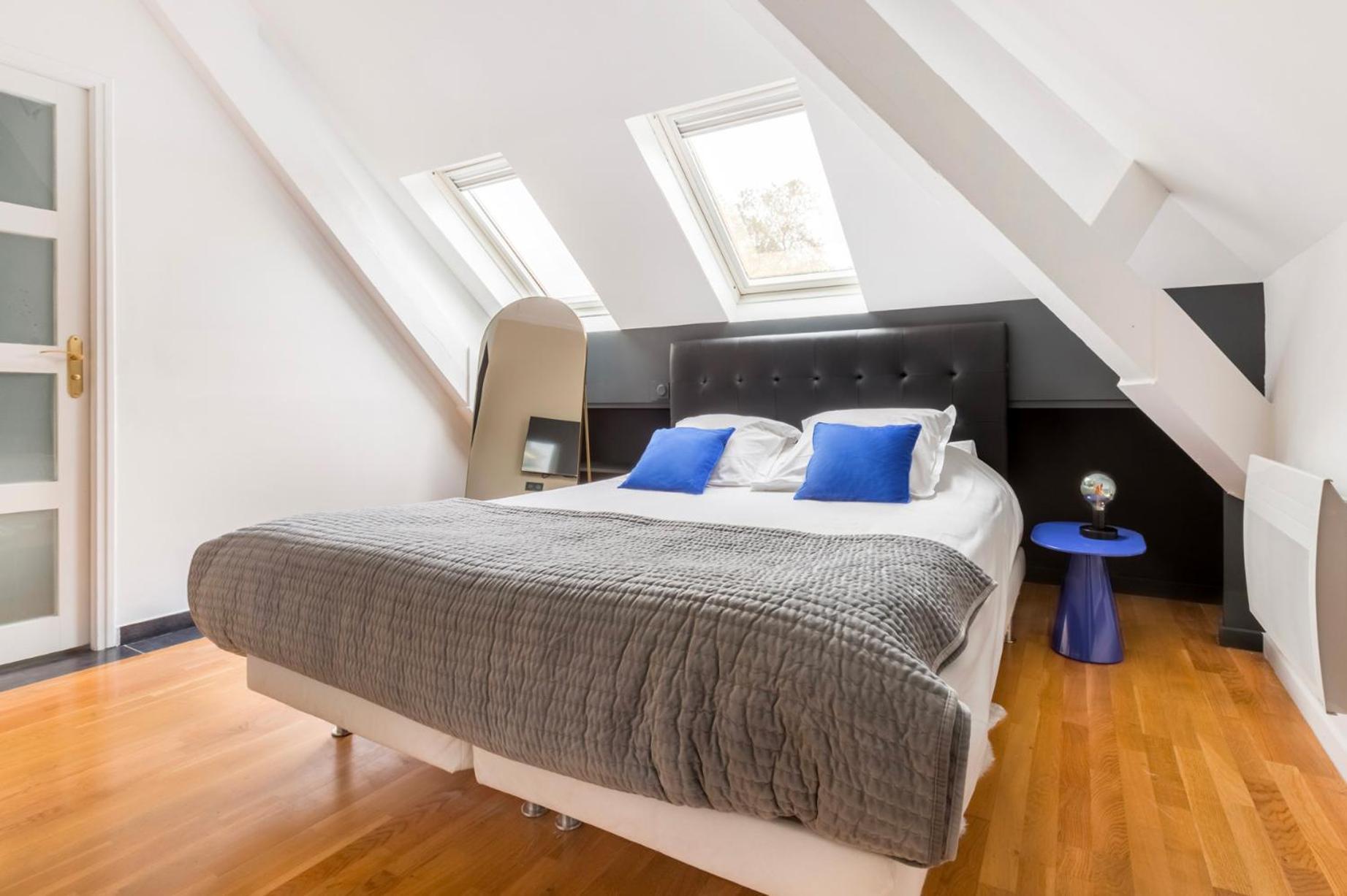 Au Qui Dort - Gounod Apartment *