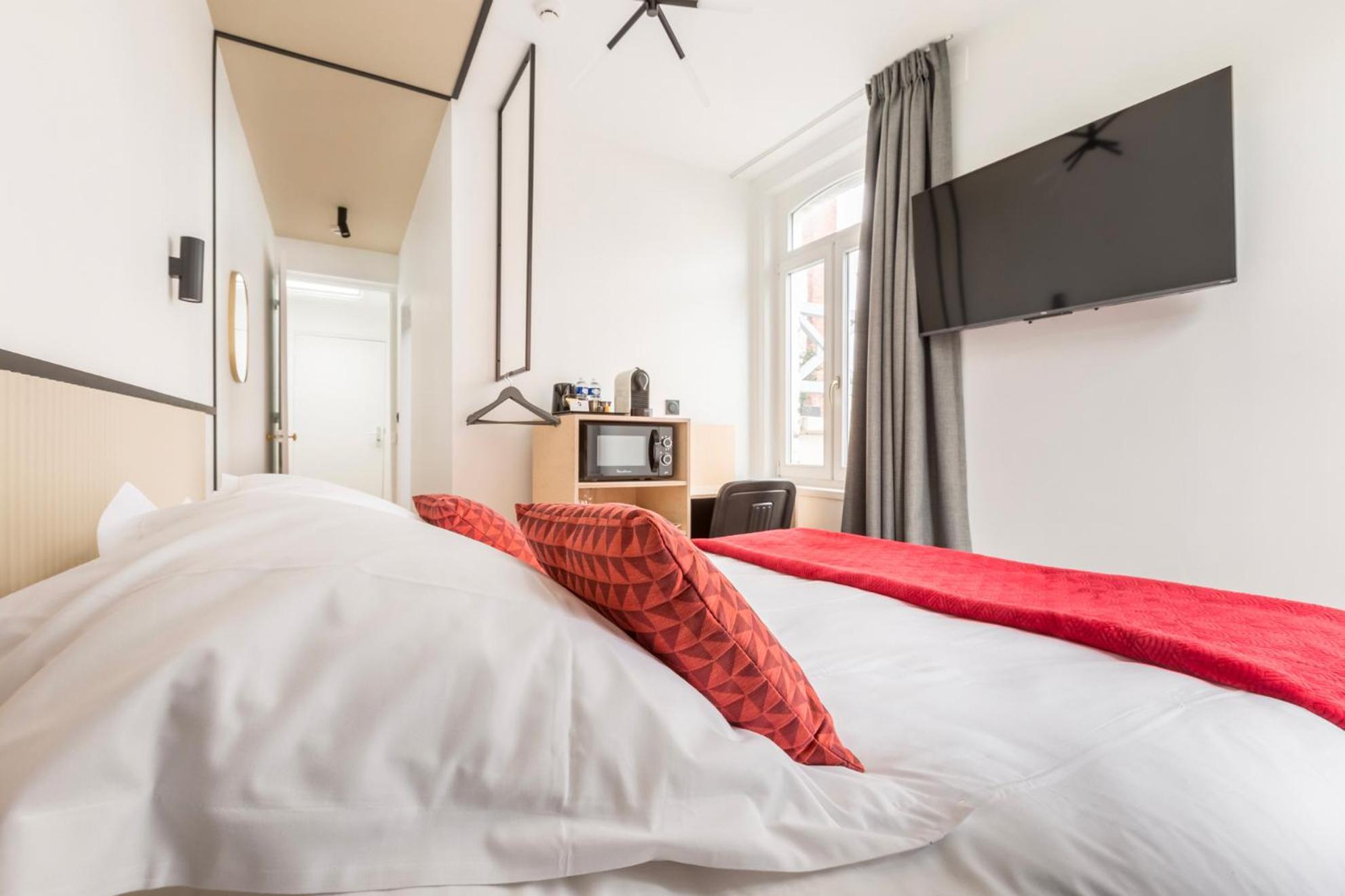 Au Qui Dort - Gounod Apartment *